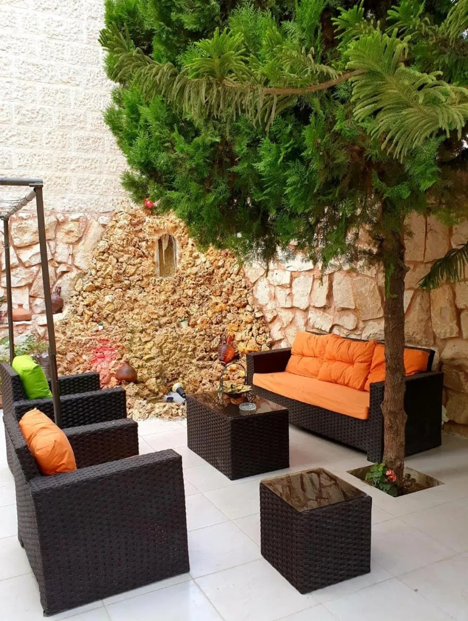 Seating area in Tell Madaba