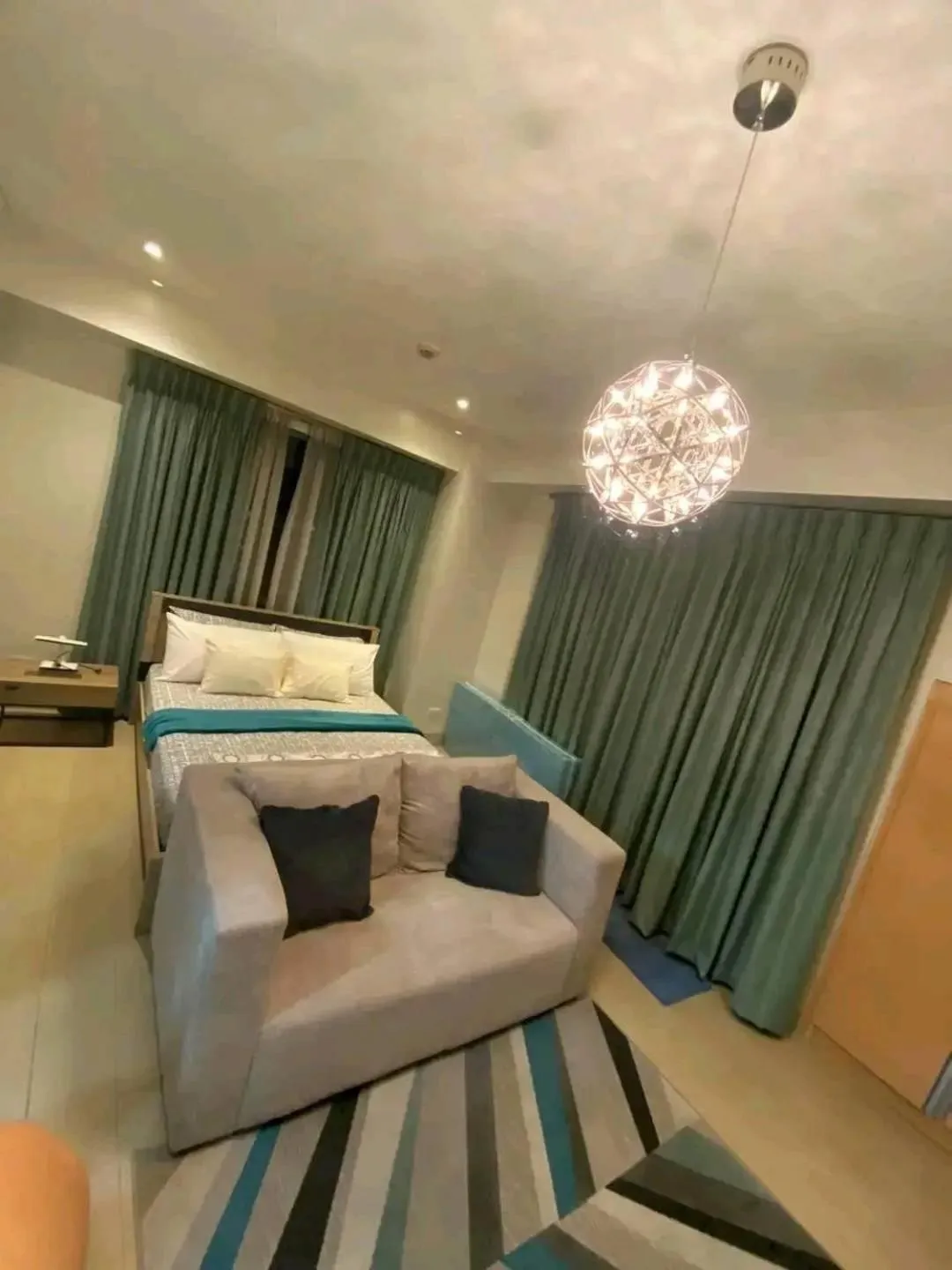 Bed in MRMCONDOTEL cluster 1 2H