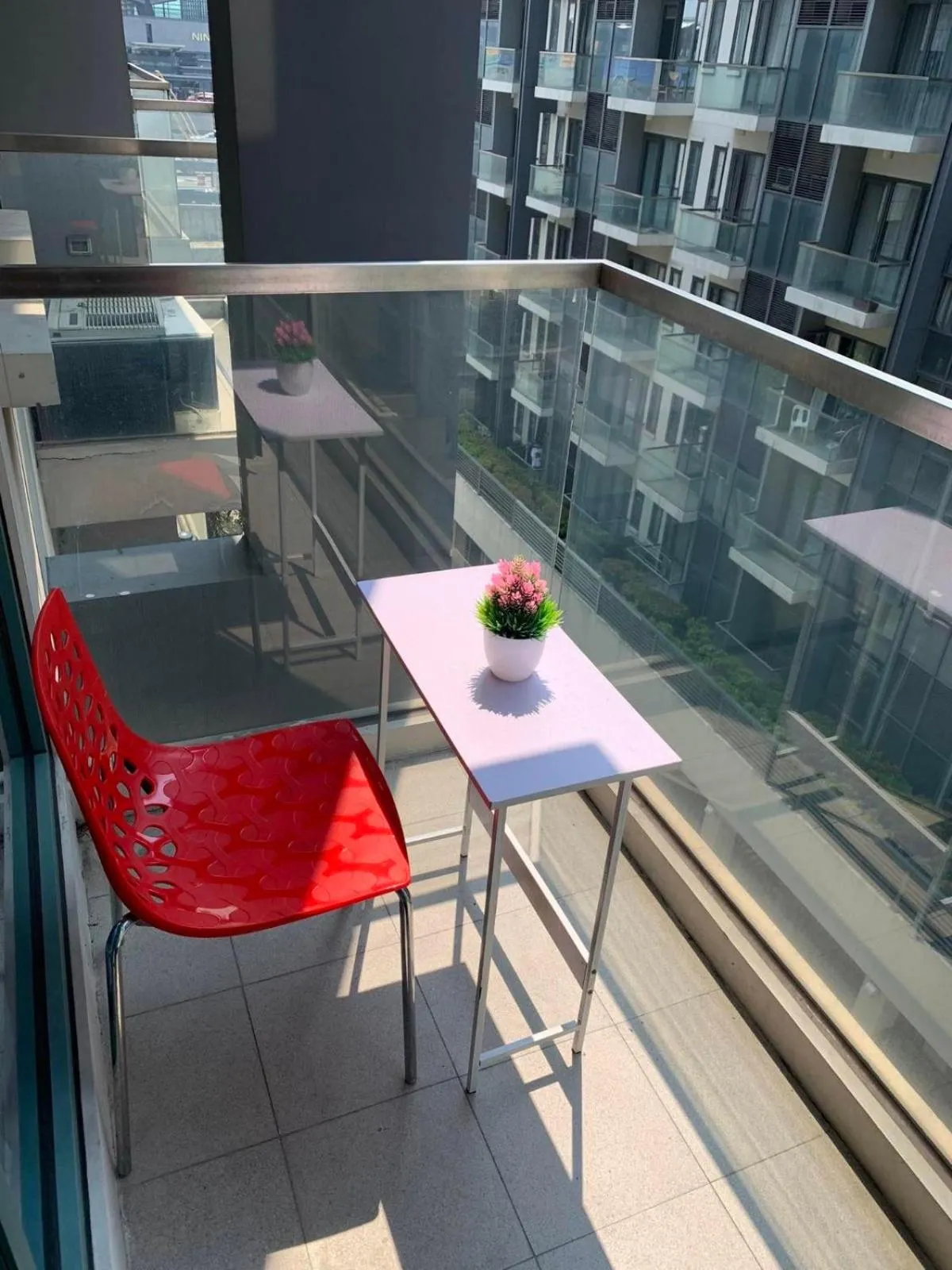 MRMCONDOTEL cluster 1 2H