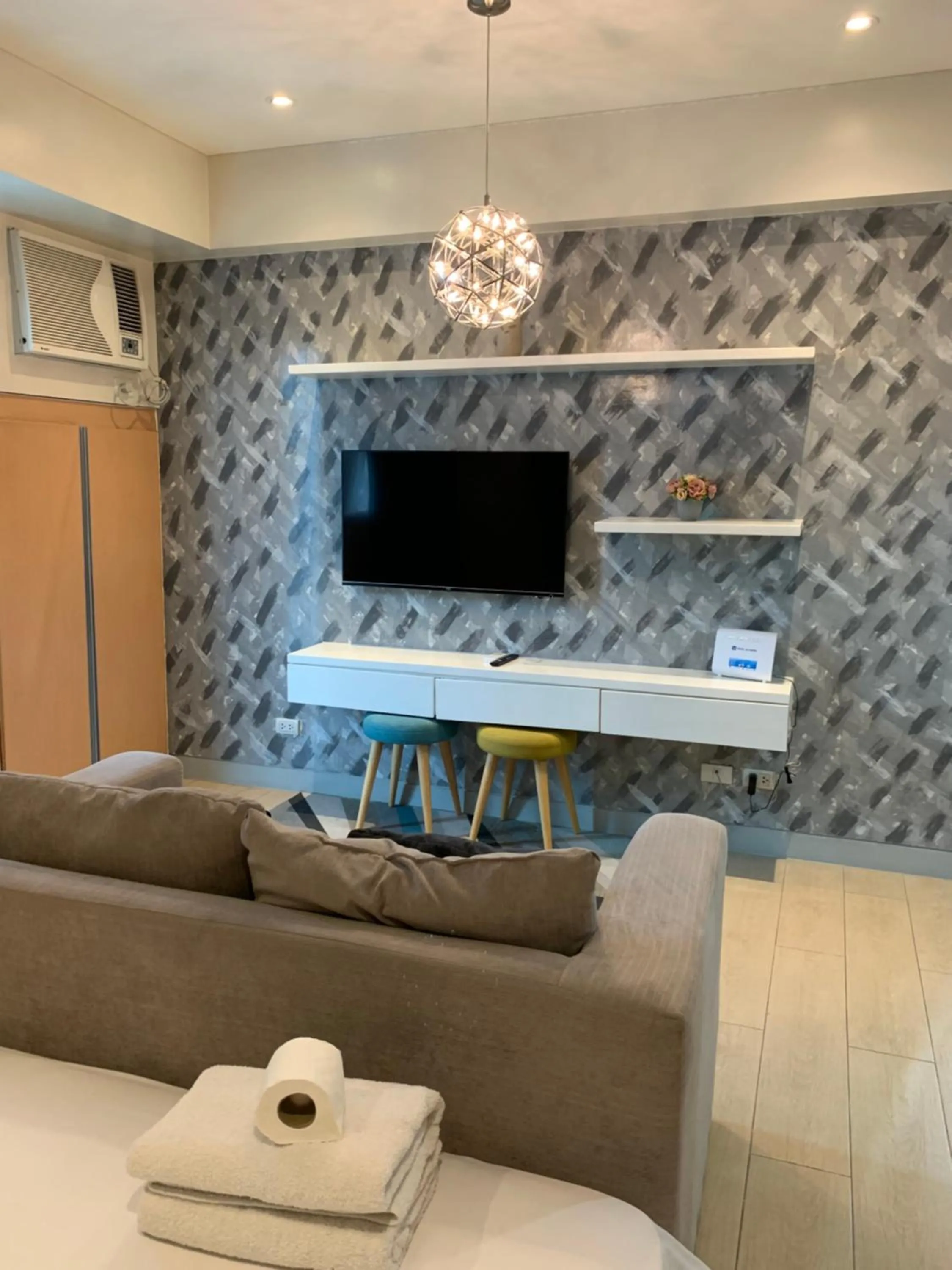 MRMCONDOTEL cluster 1 2H