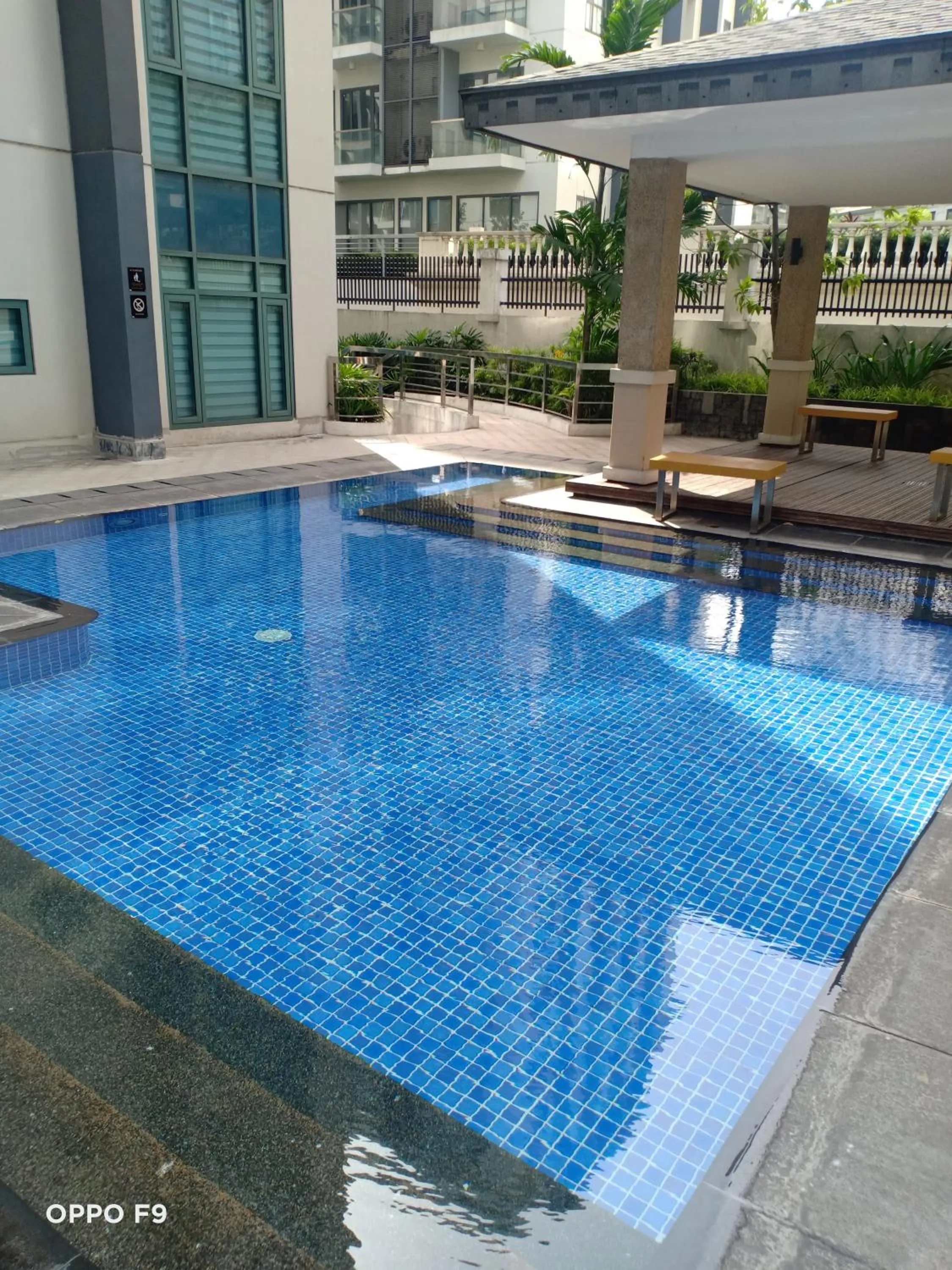 MRMCONDOTEL cluster 1 2H