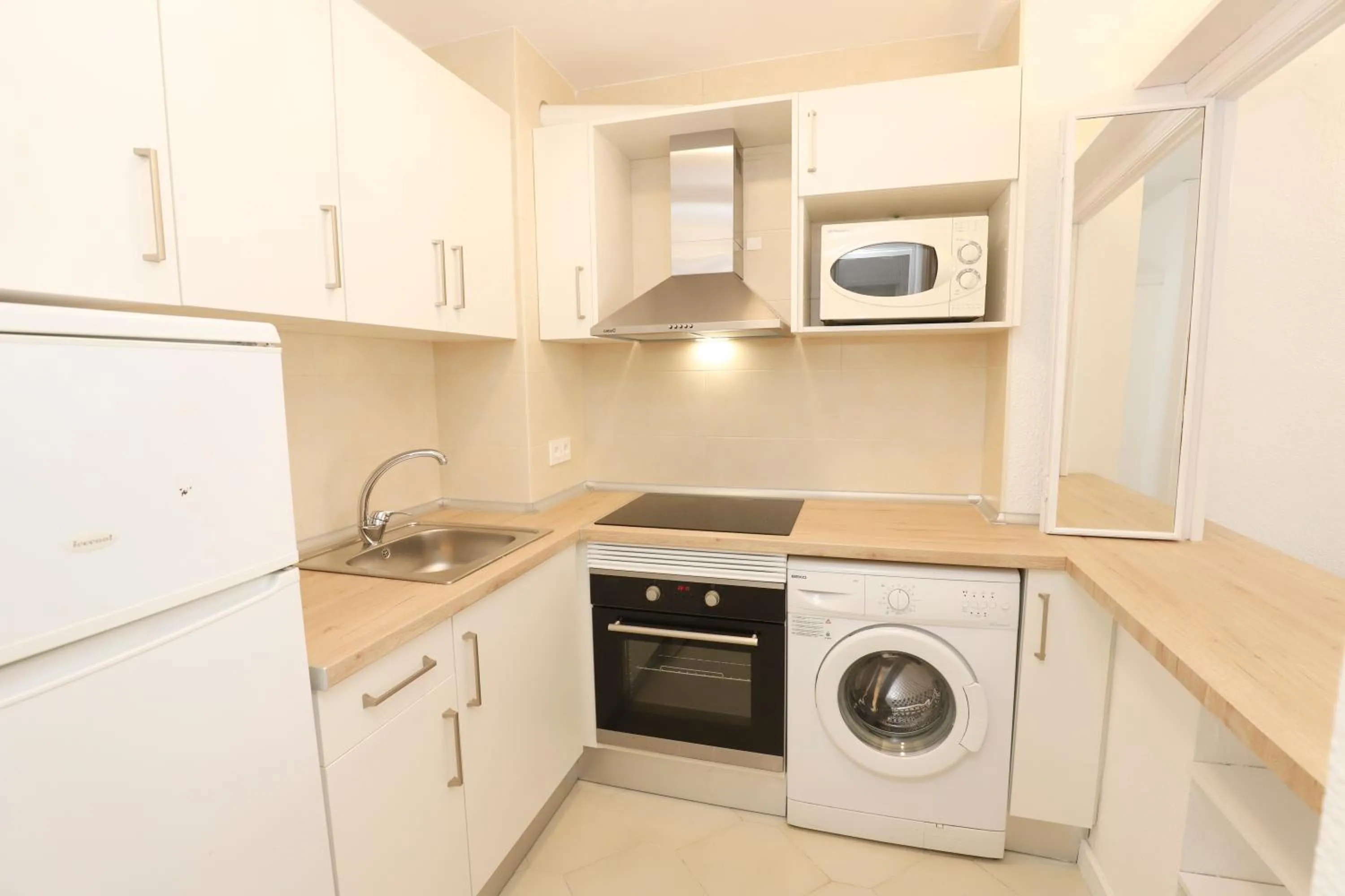 Kitchen or kitchenette in DIFERENTFLATS Novelty