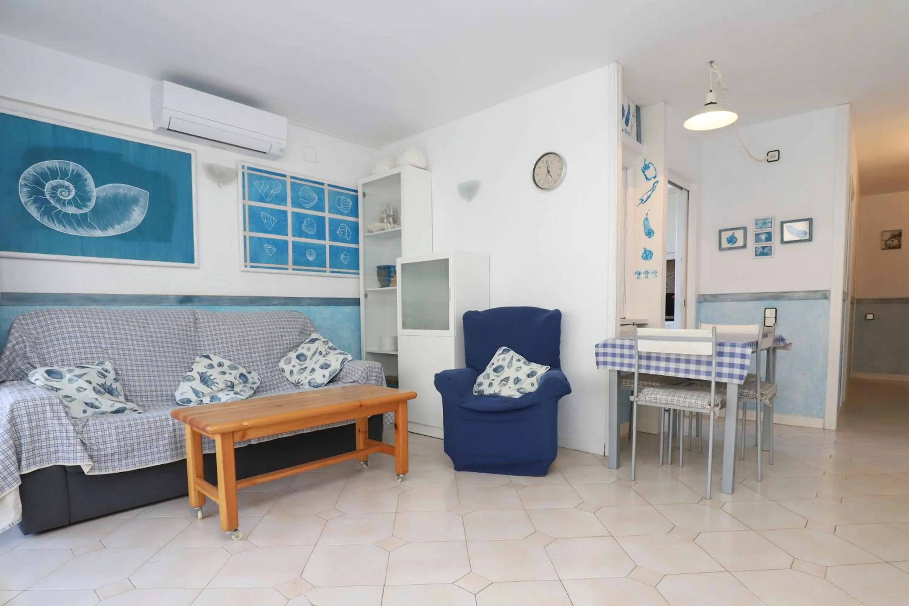 Living room in DIFERENTFLATS Novelty