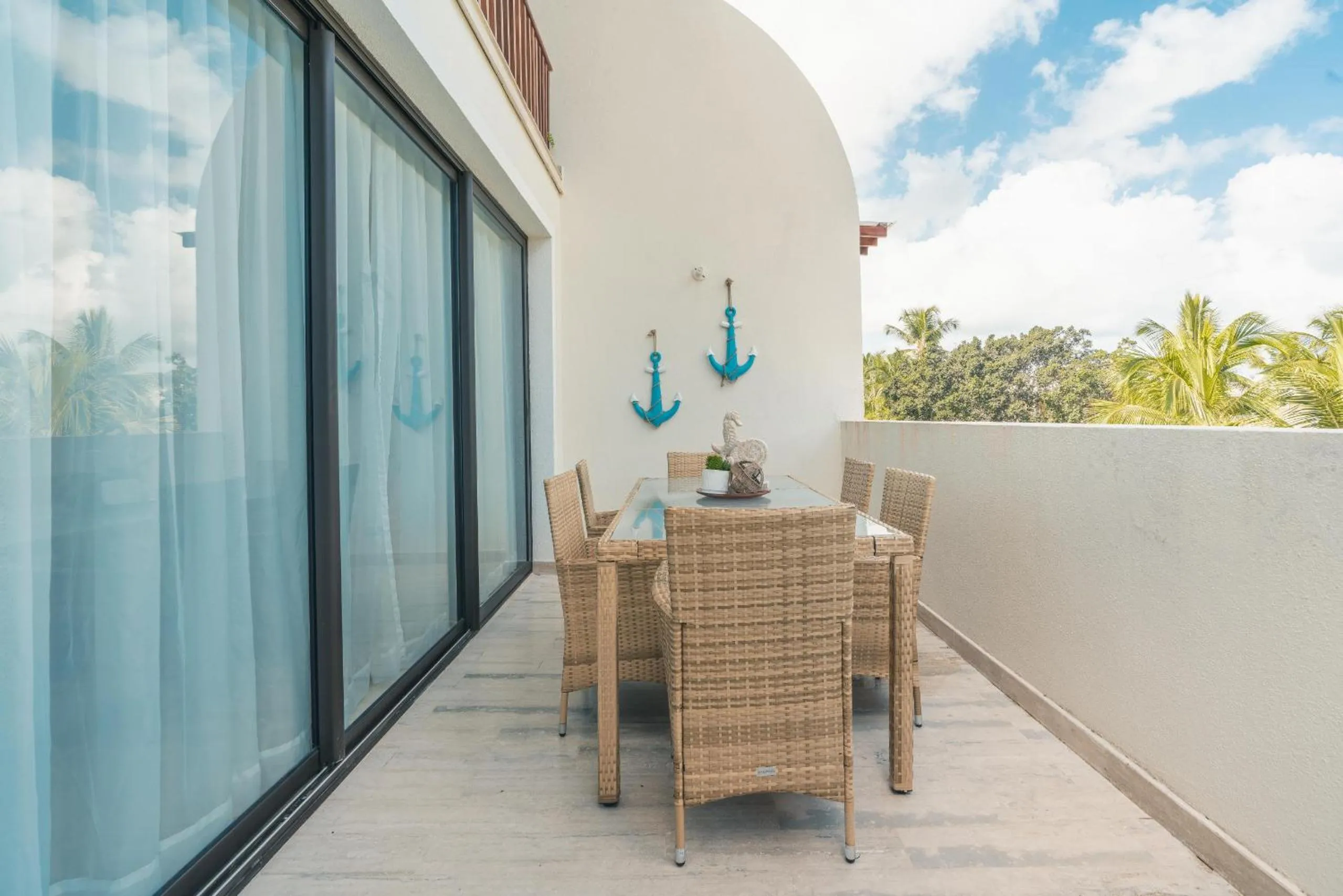 Beautiful 2 BR apartment at Portillo