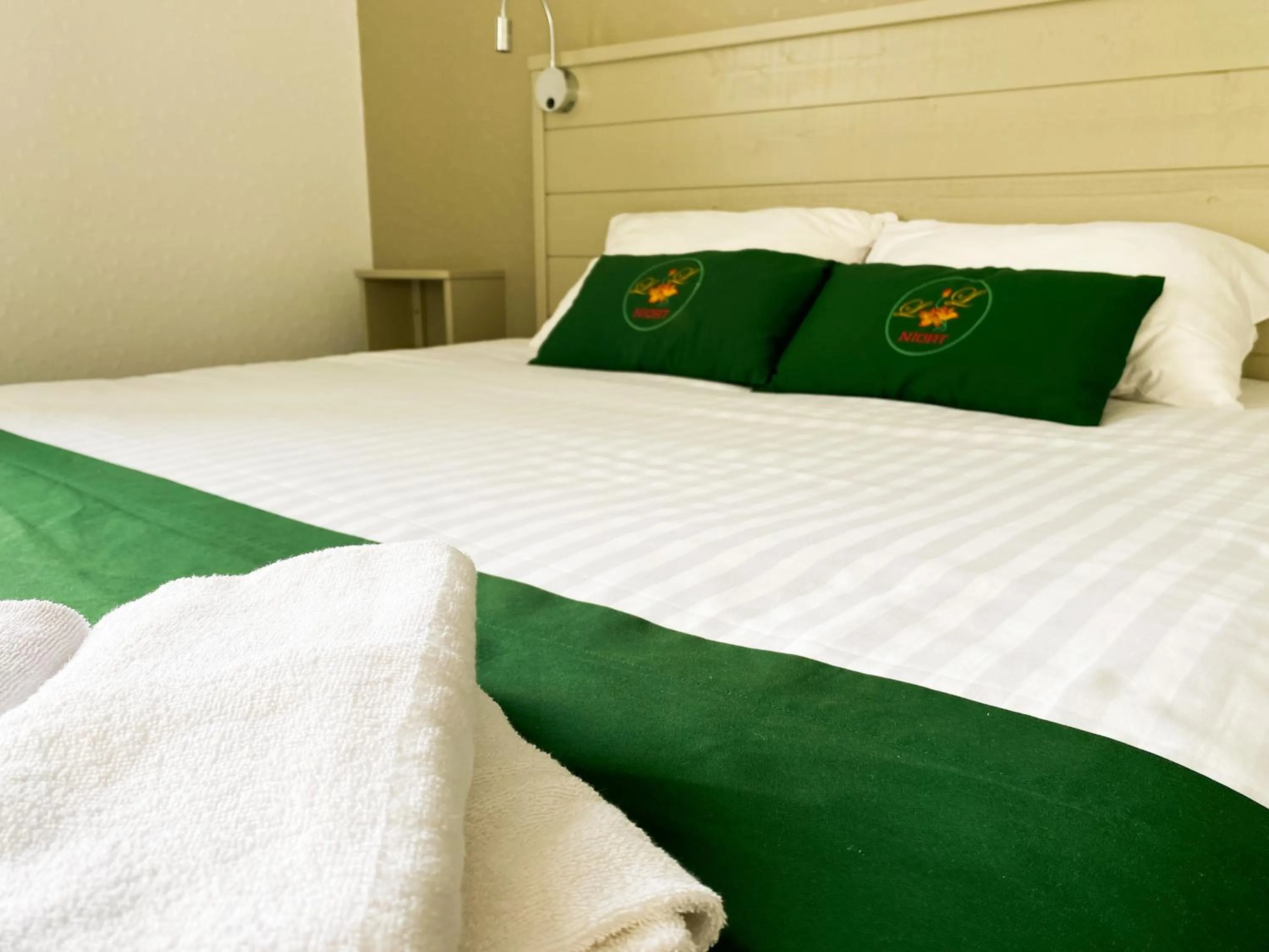 Bed in Colette Hôtel