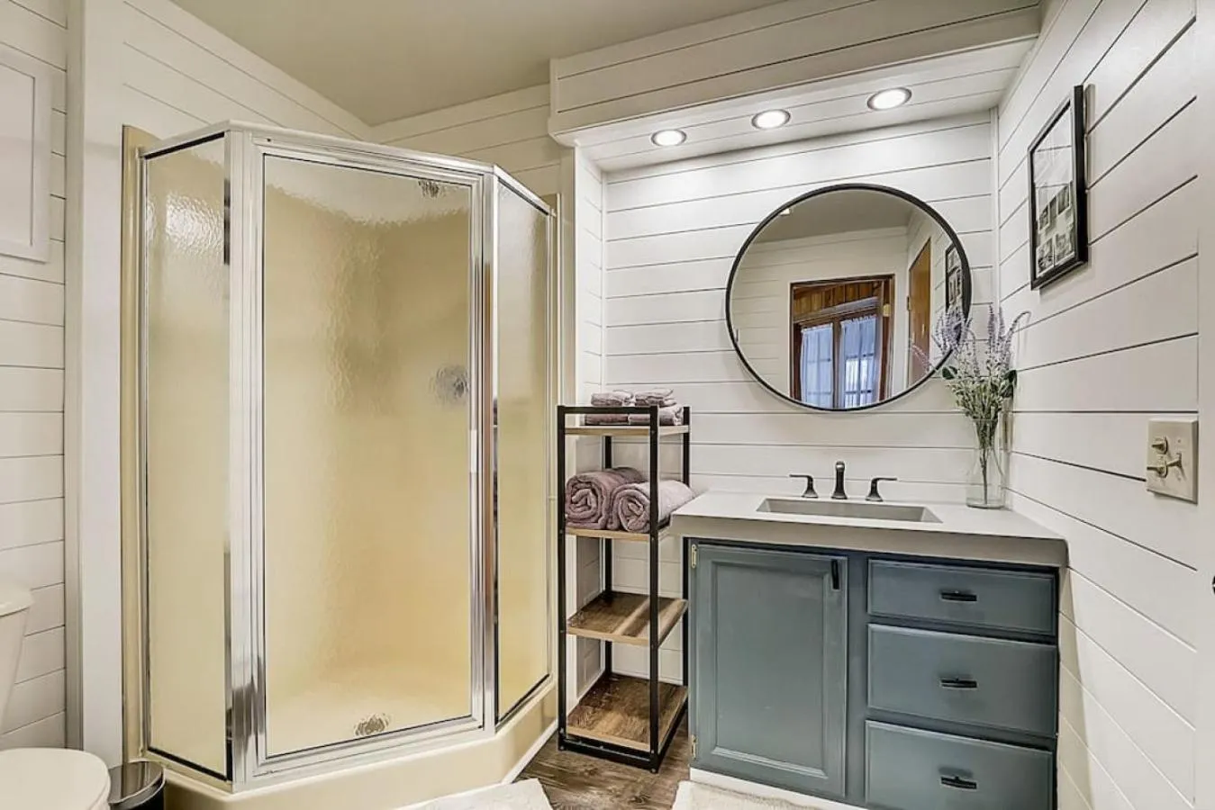 Bathroom in Family Dreams Condo at Lighthouse Cove