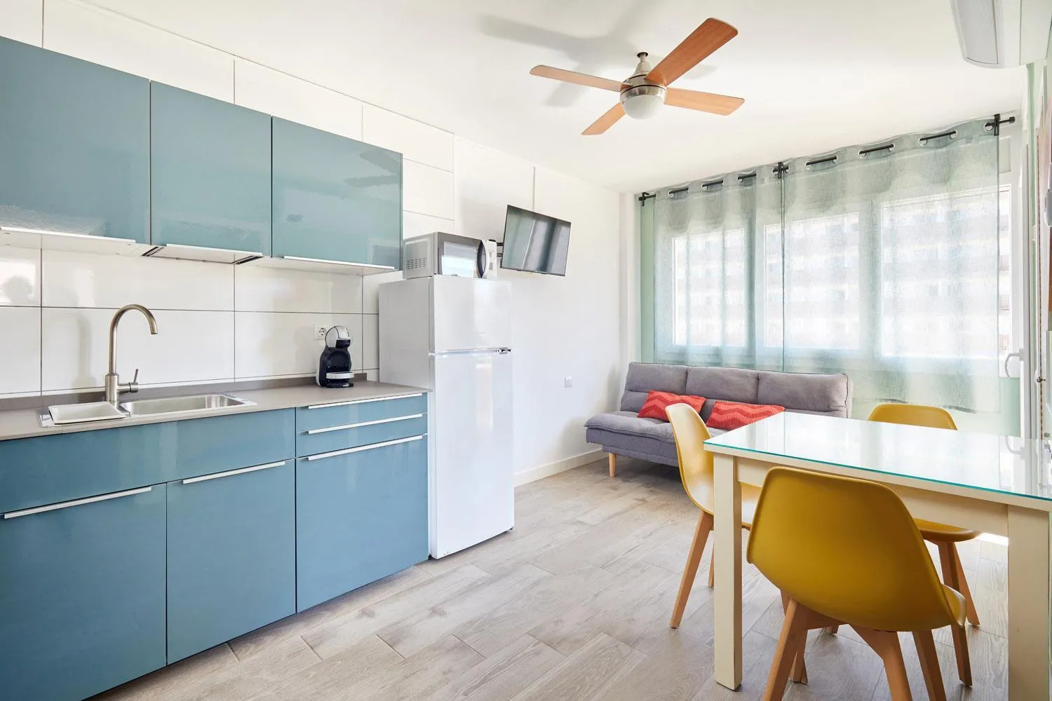 Kitchen or kitchenette in Apartamentos Eldorado