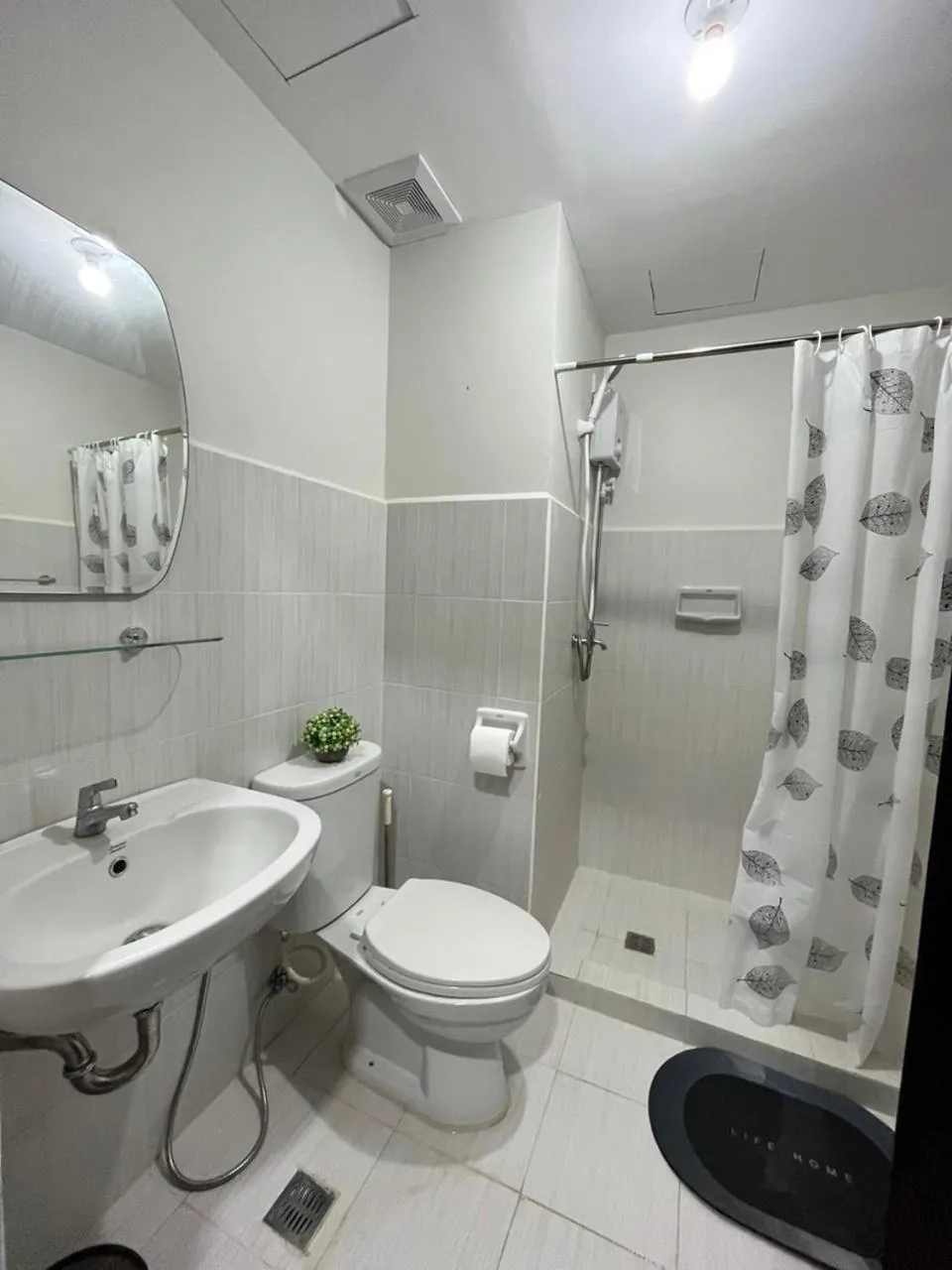 Cozy Mesaverte Condo Residences