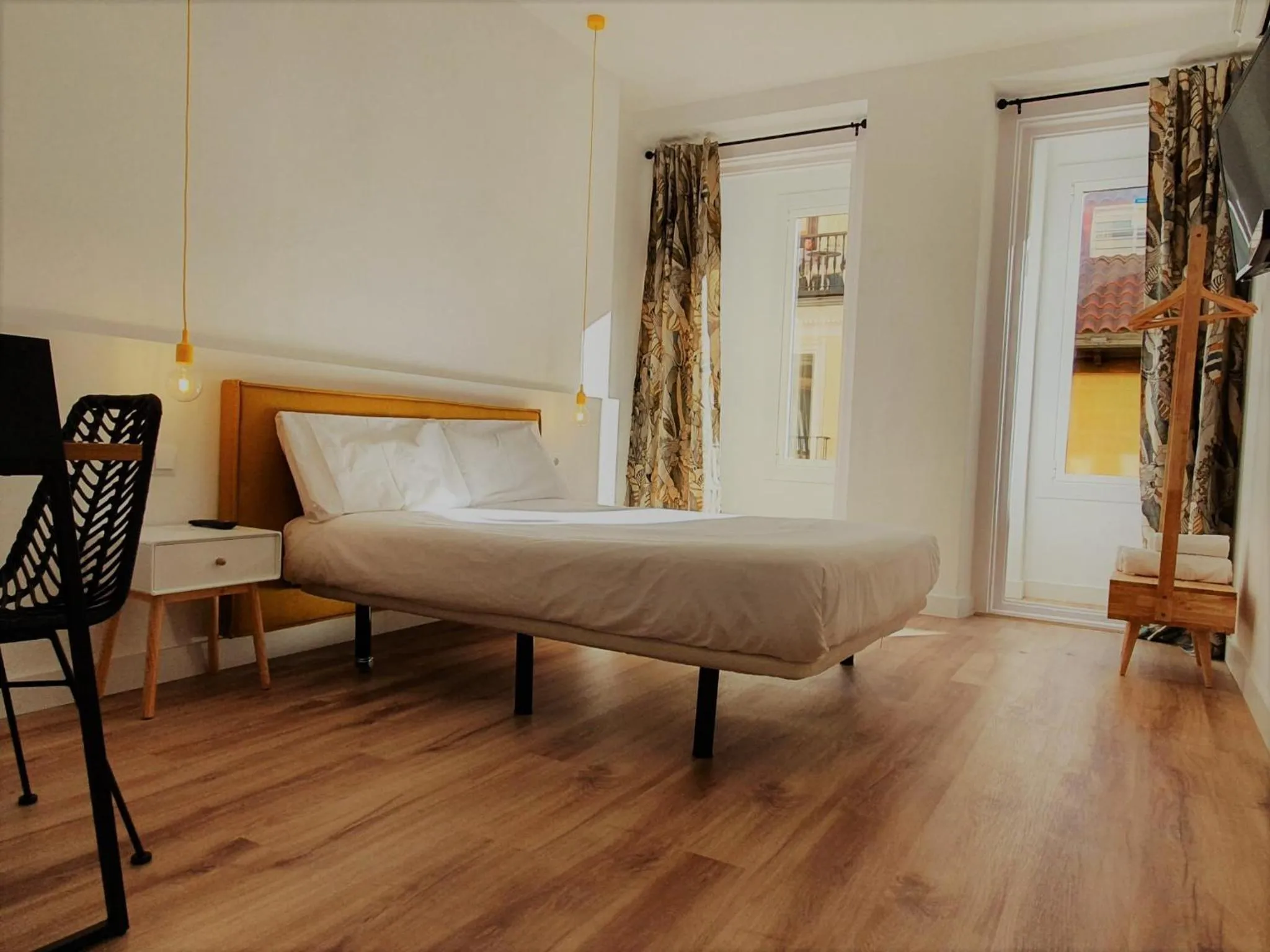 Bed in Hostal Manuela by gaiarooms