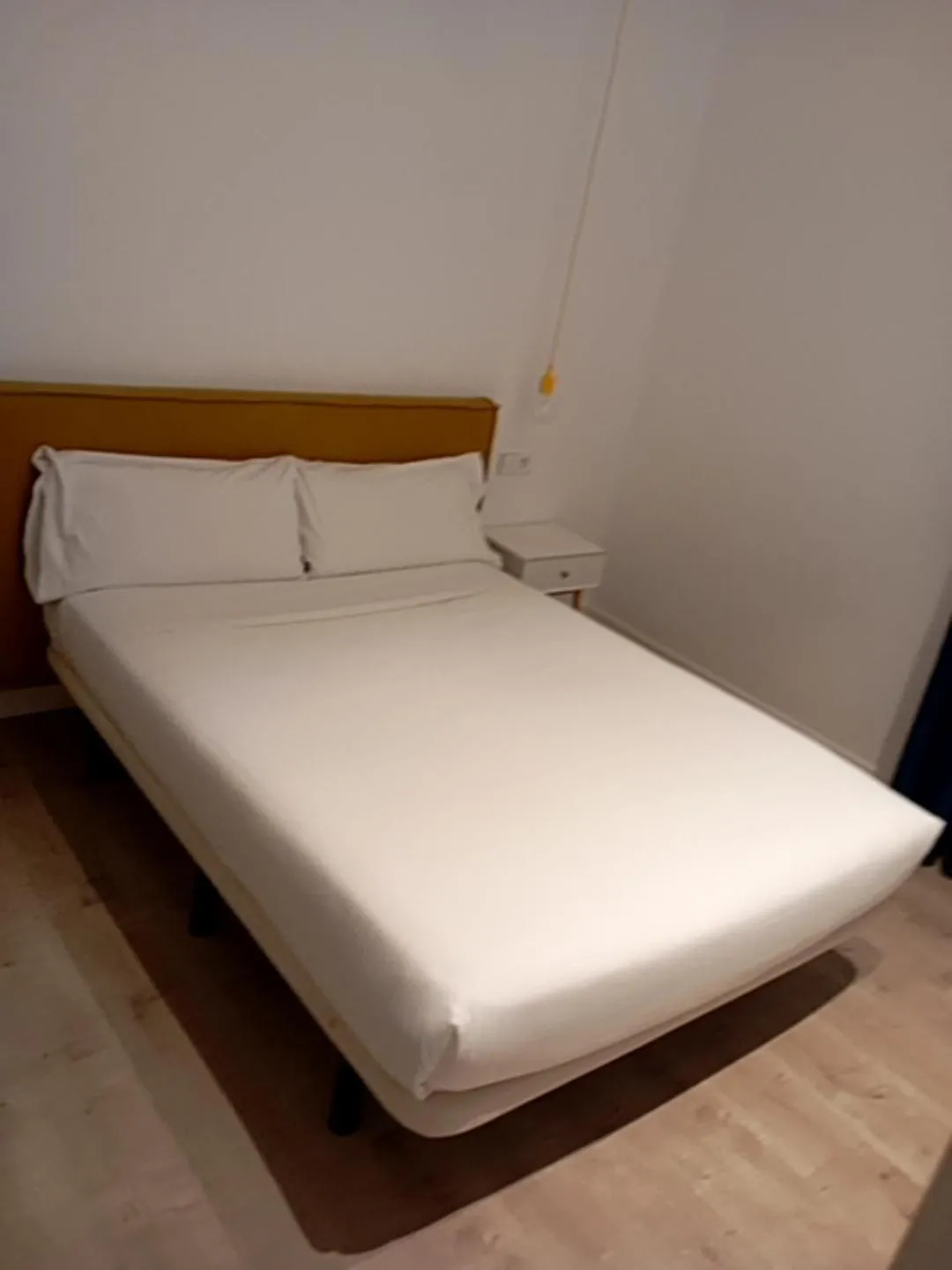 Bed in Hostal Manuela by gaiarooms