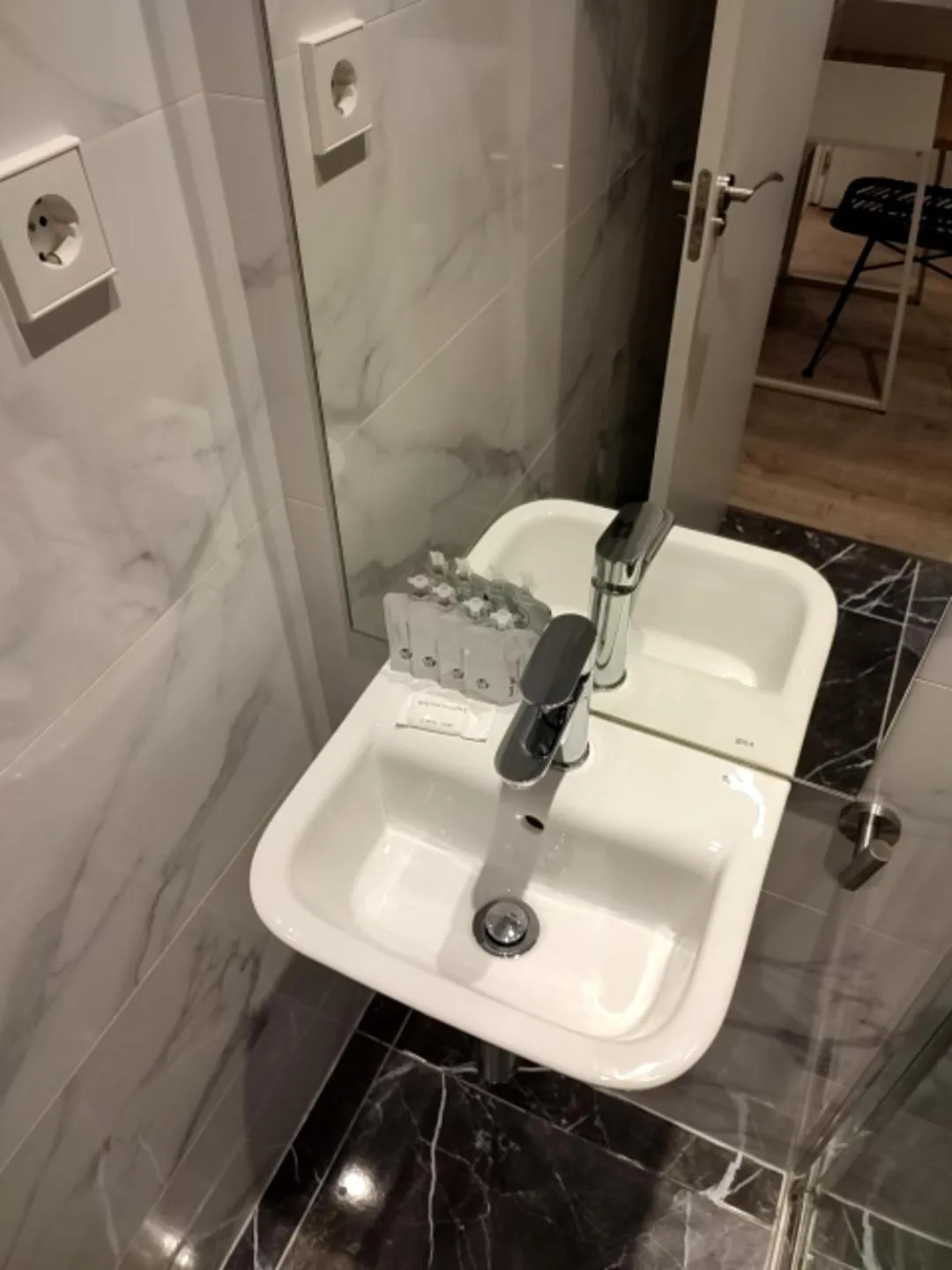 Bathroom in Hostal Manuela by gaiarooms