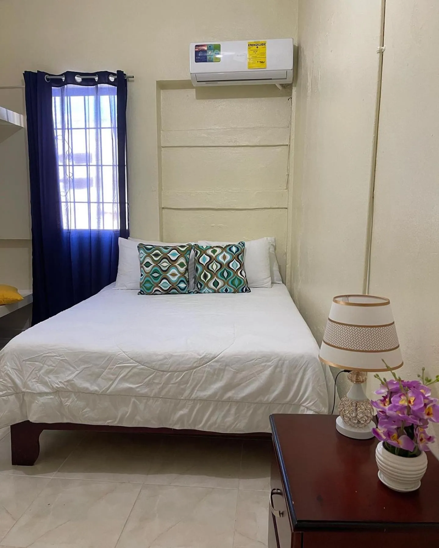 Bed in VBermor Hotel