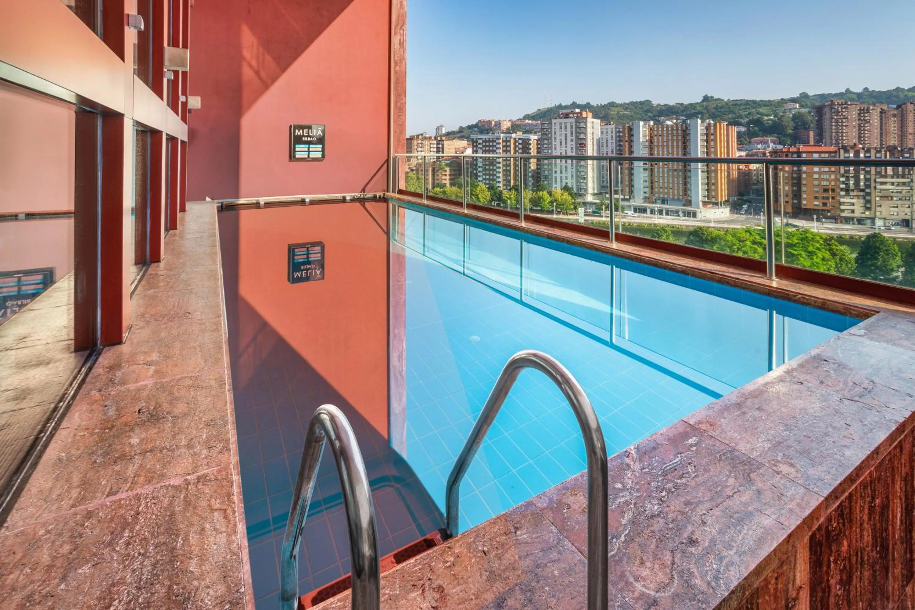 Swimming pool in Hotel Meliá Bilbao