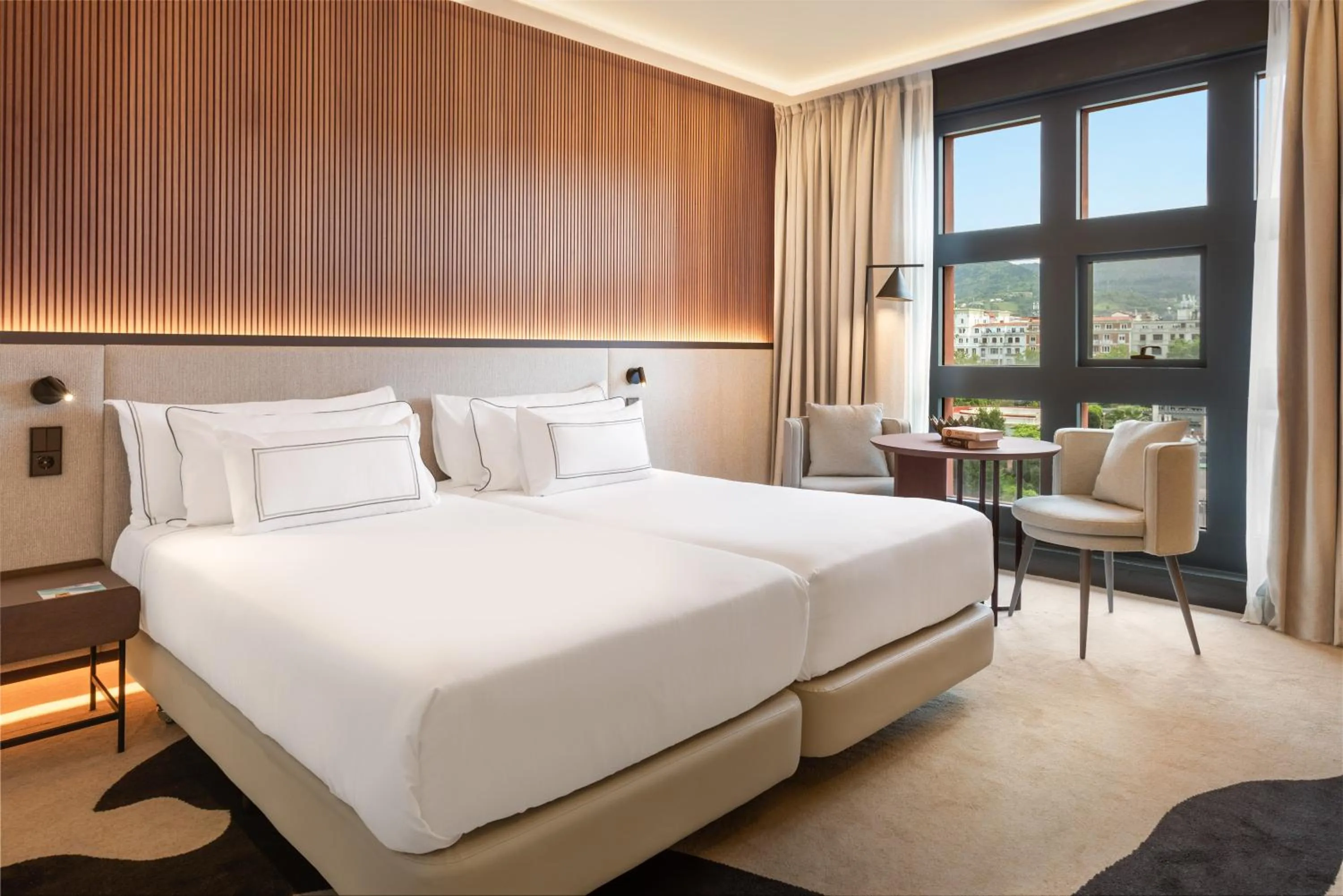 Bed in Hotel Meliá Bilbao