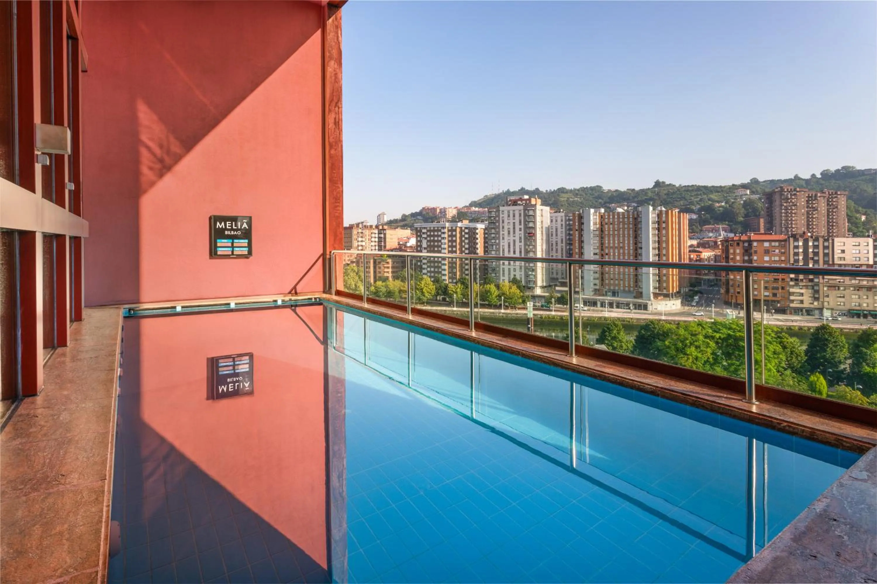 Swimming pool in Hotel Meliá Bilbao