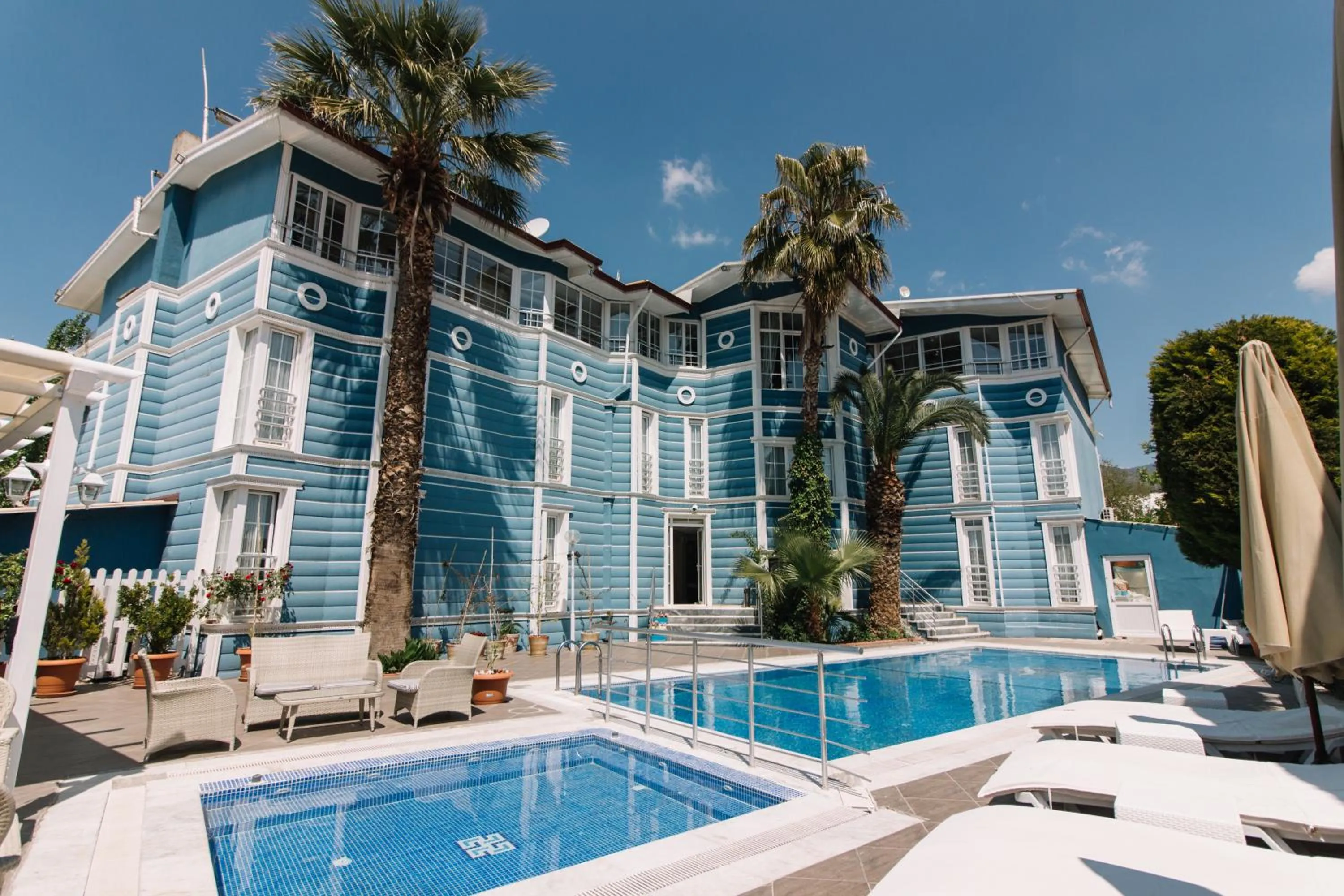 Property building in Melrose Viewpoint Pansiyon