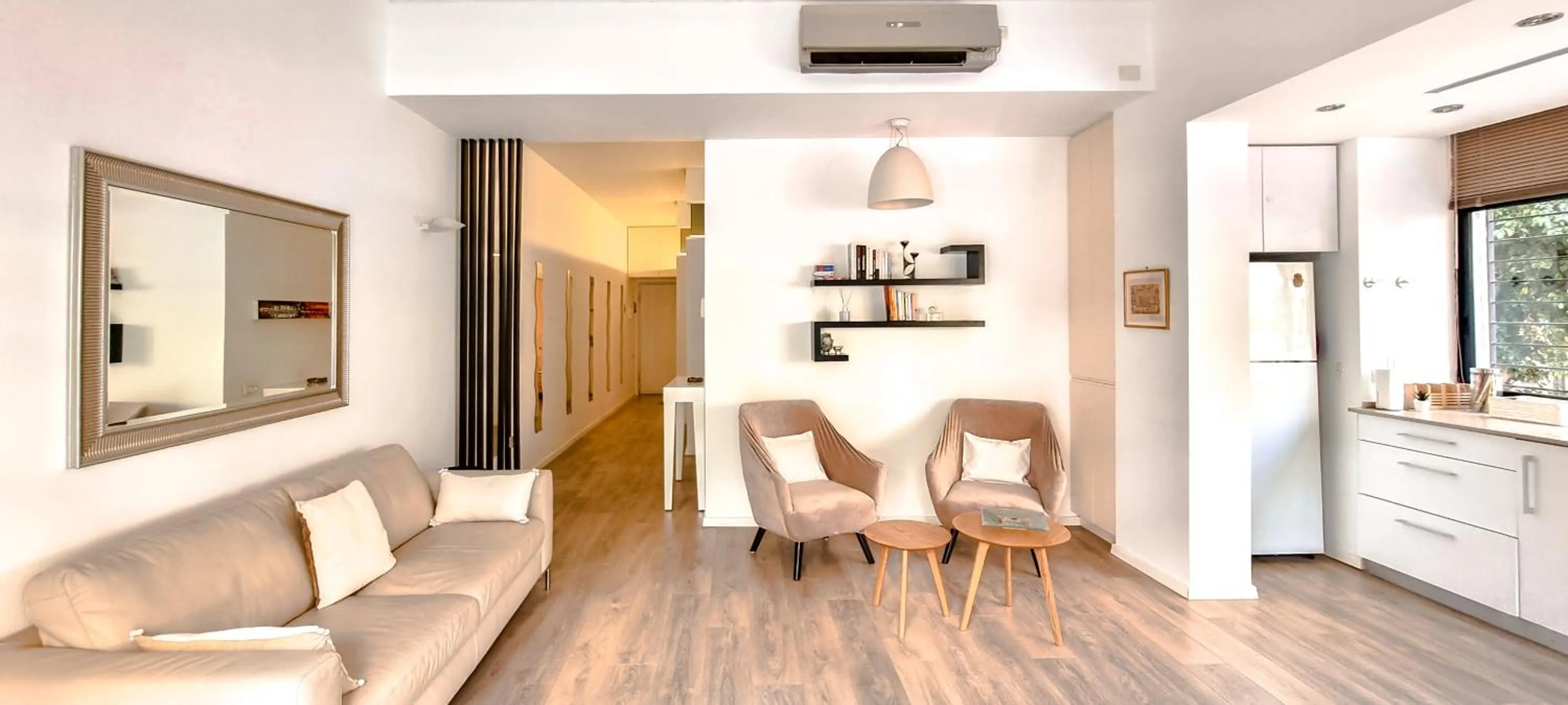 Living room in BnBIsrael apartments - Rupin Nacre