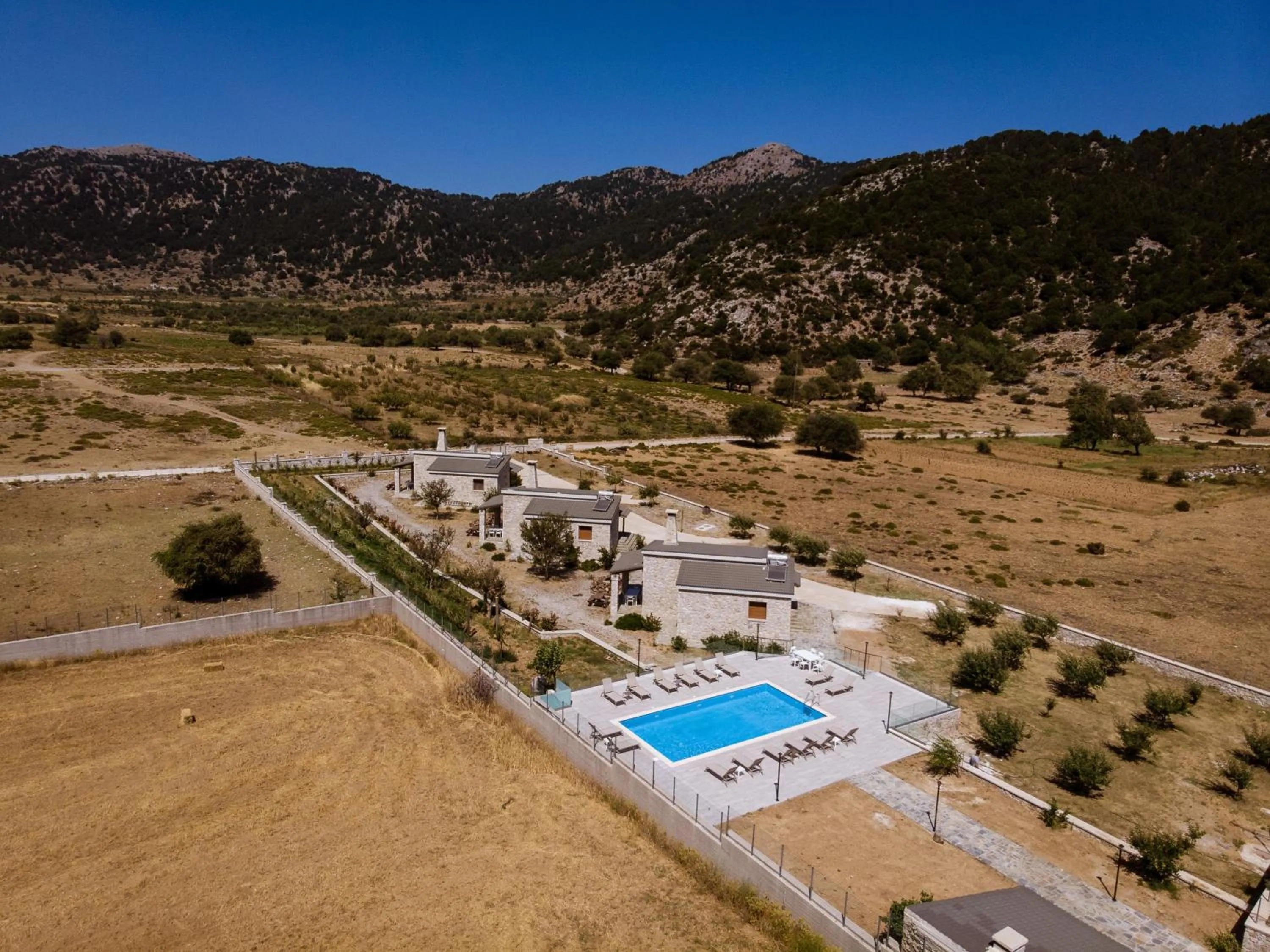 Omalos Village