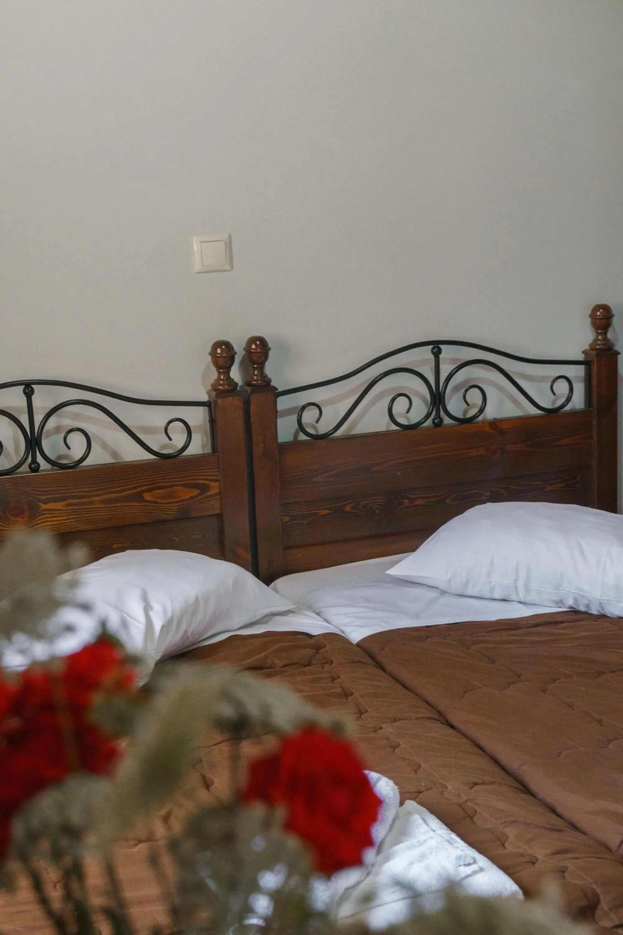 Bed in Omalos Village