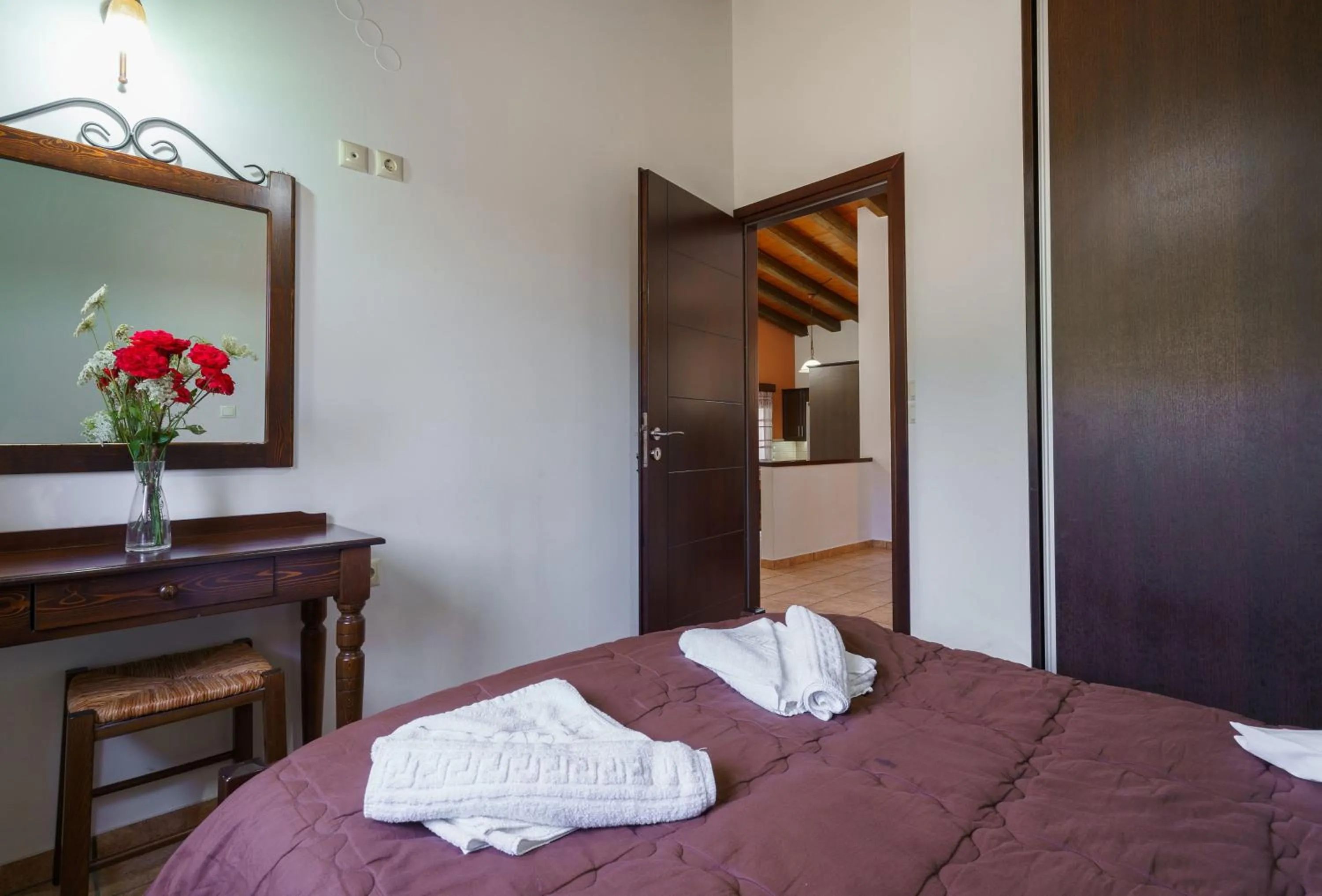 Bed in Omalos Village