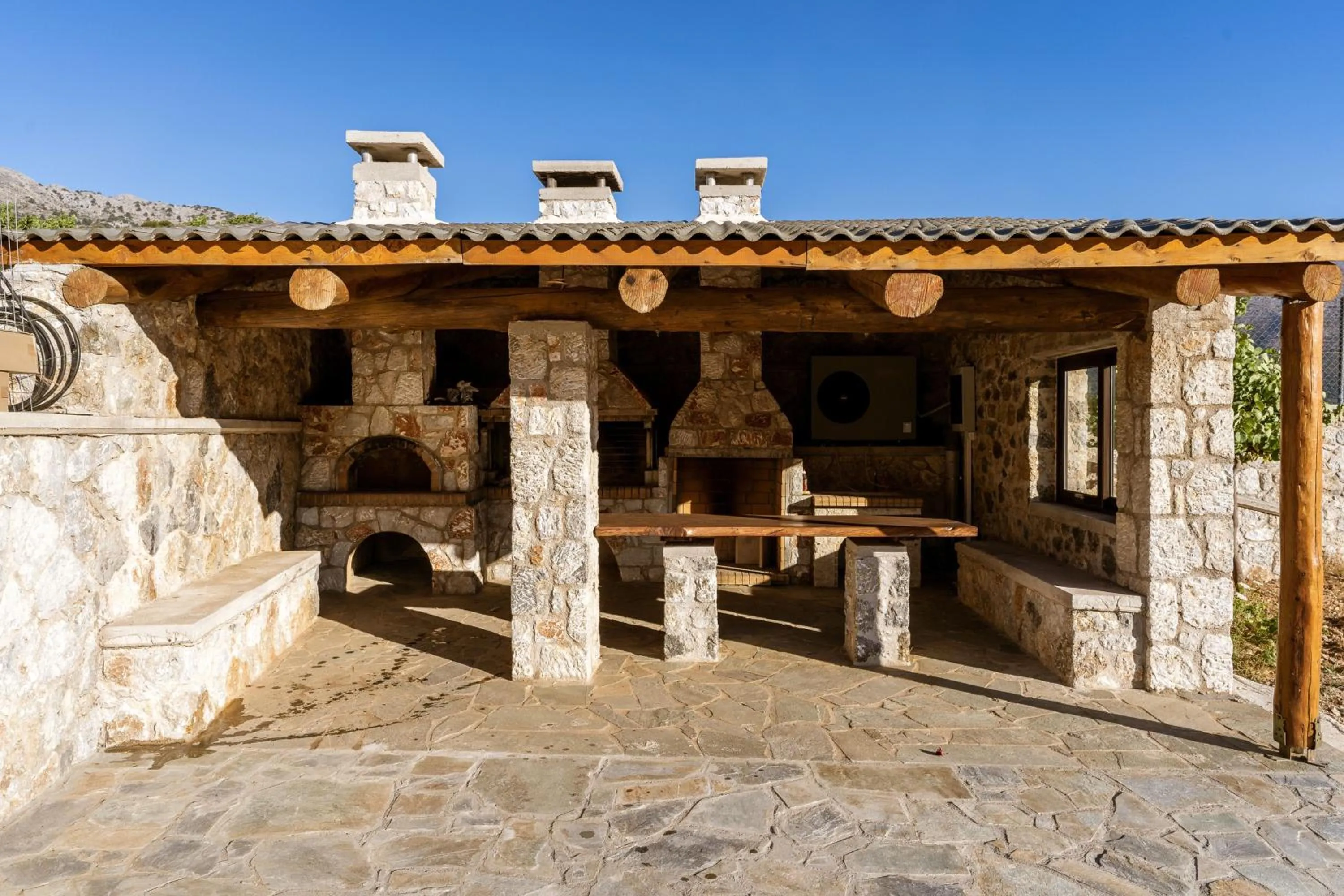 Omalos Village