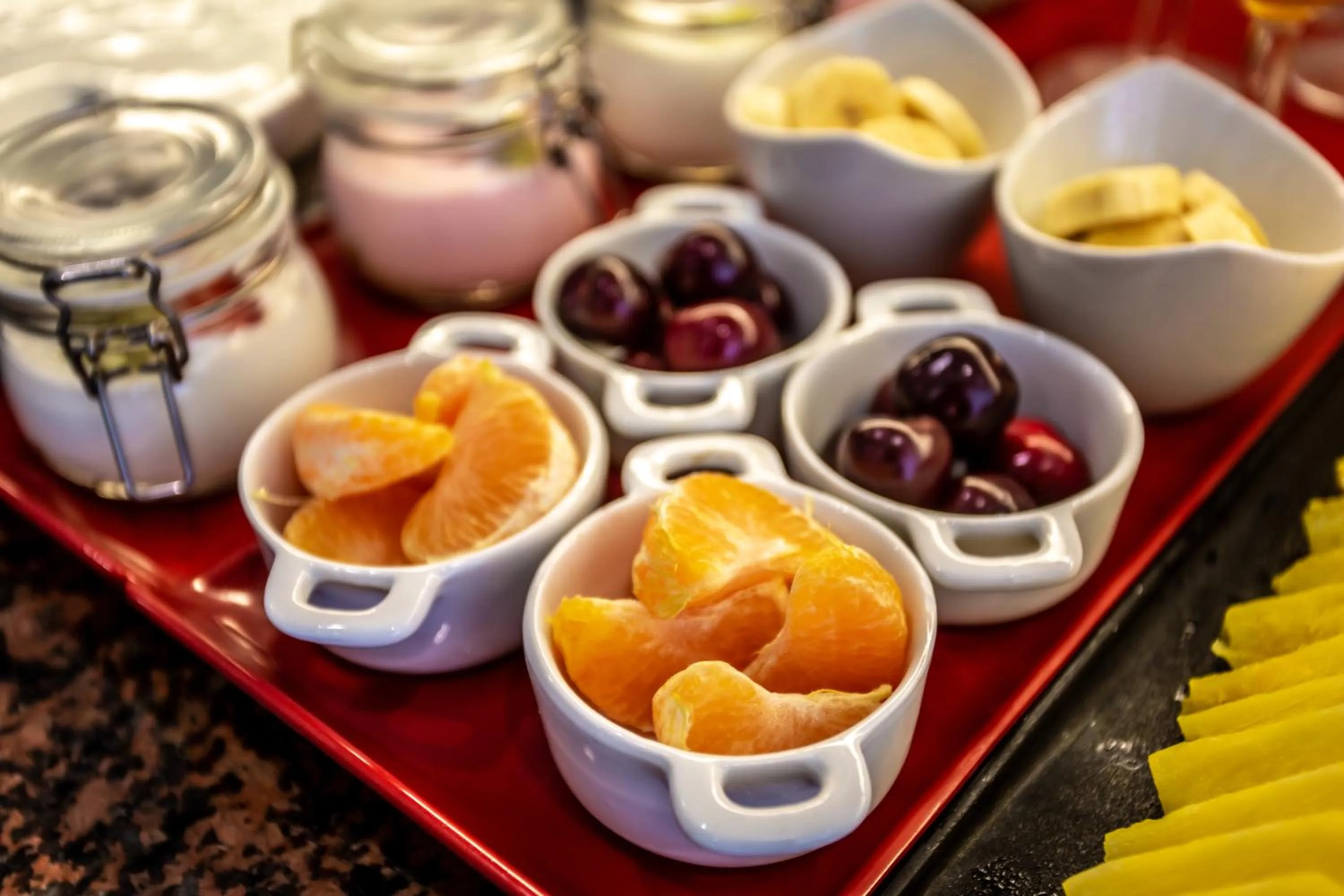 Buffet breakfast in Hotel Monte Puertatierra