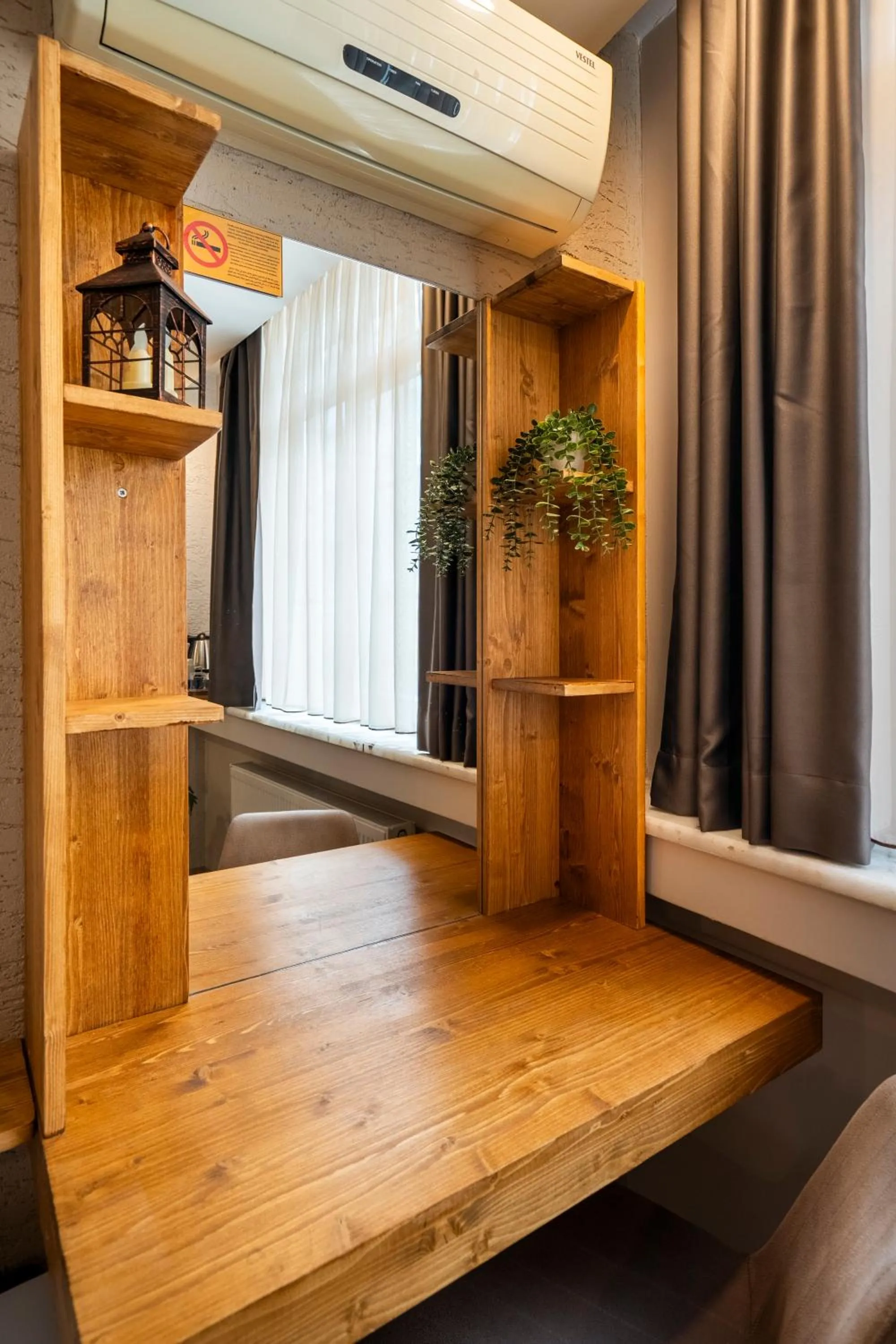 air conditioner in Sayeban Gold Hotel