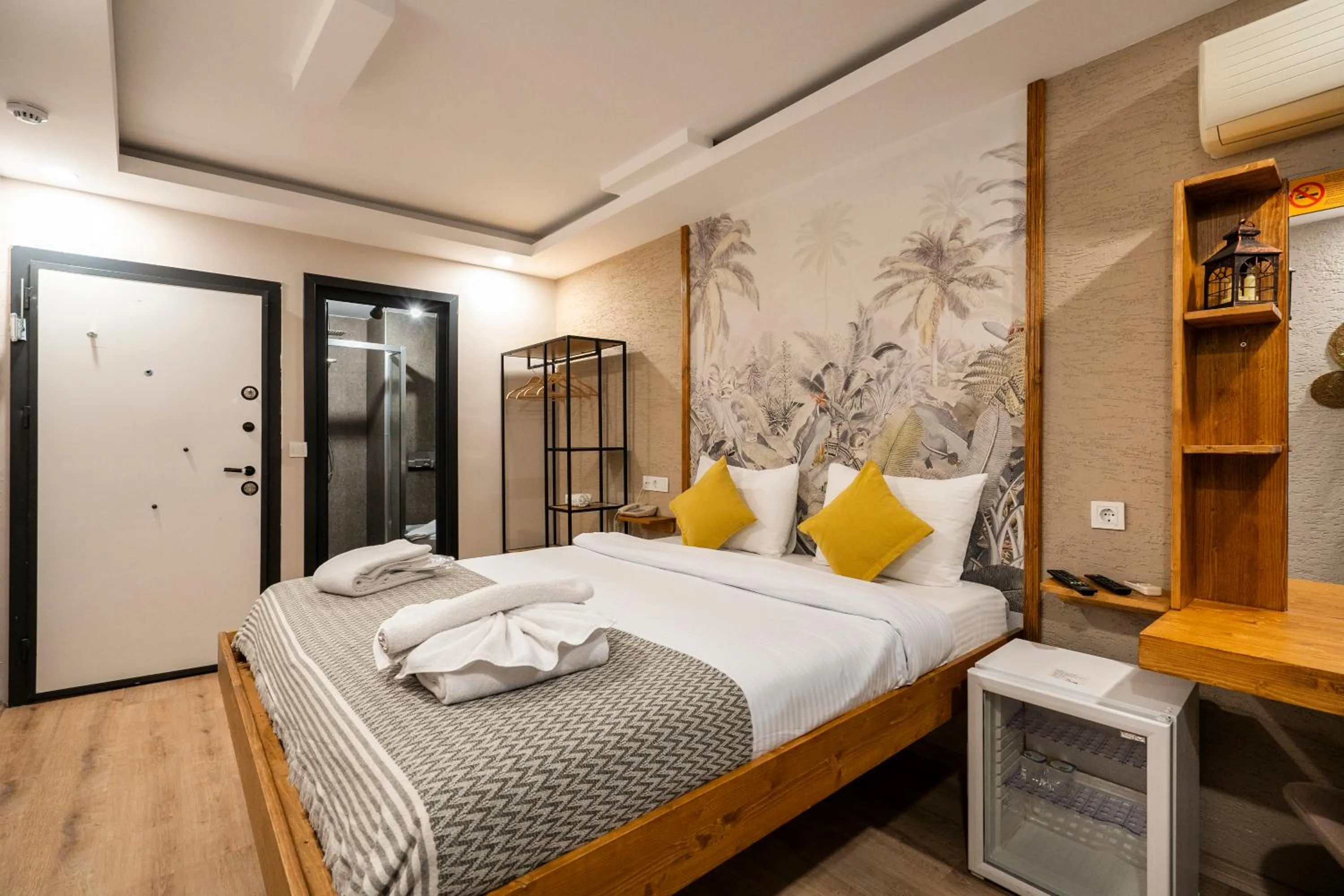 Bed in Sayeban Gold Hotel