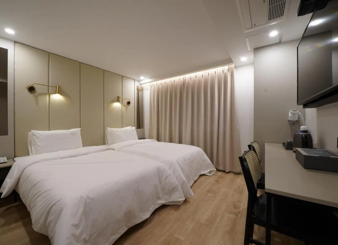 Bed in Ocean city hotel