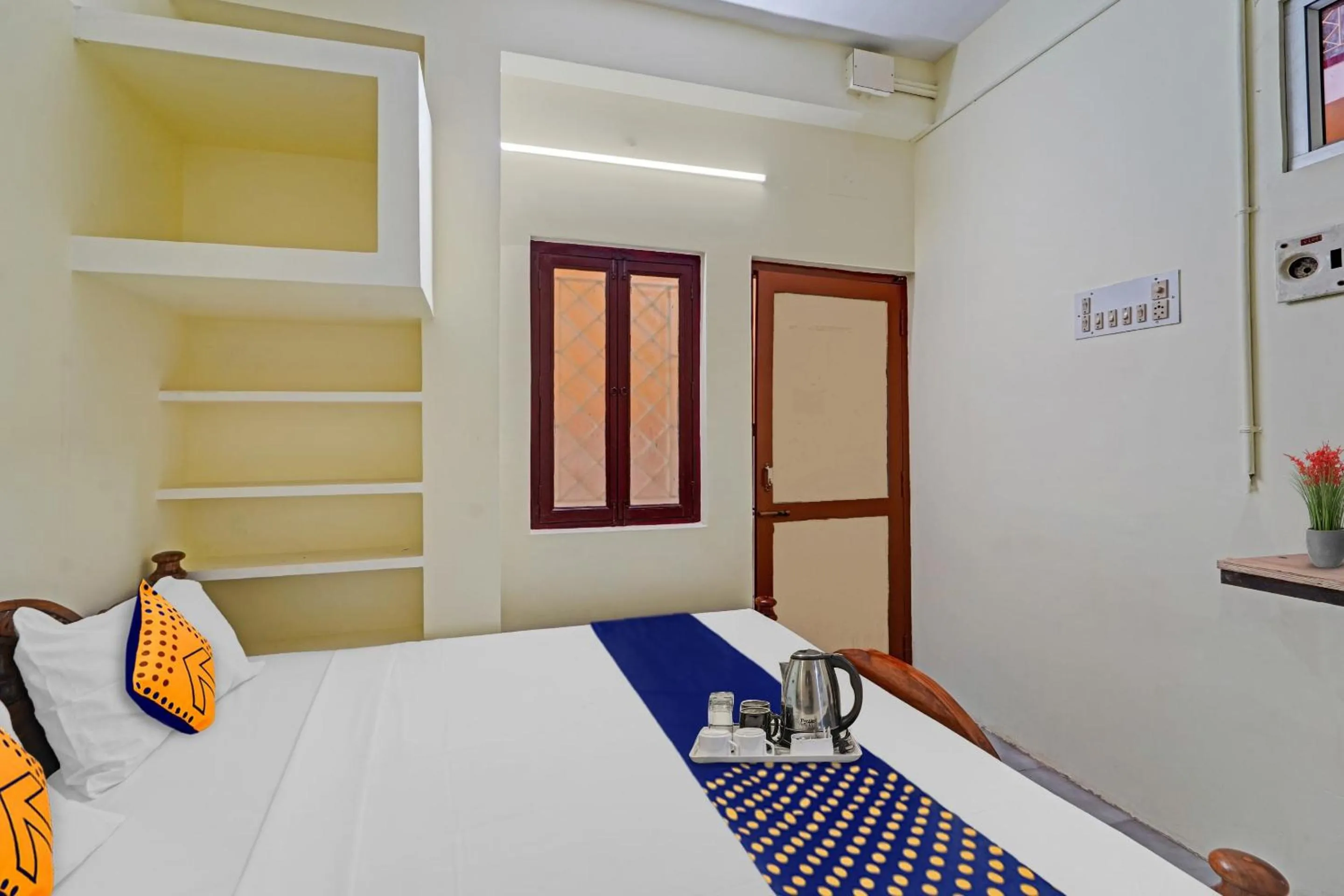 Bedroom in SPOT ON Sri Sakthi Guest House