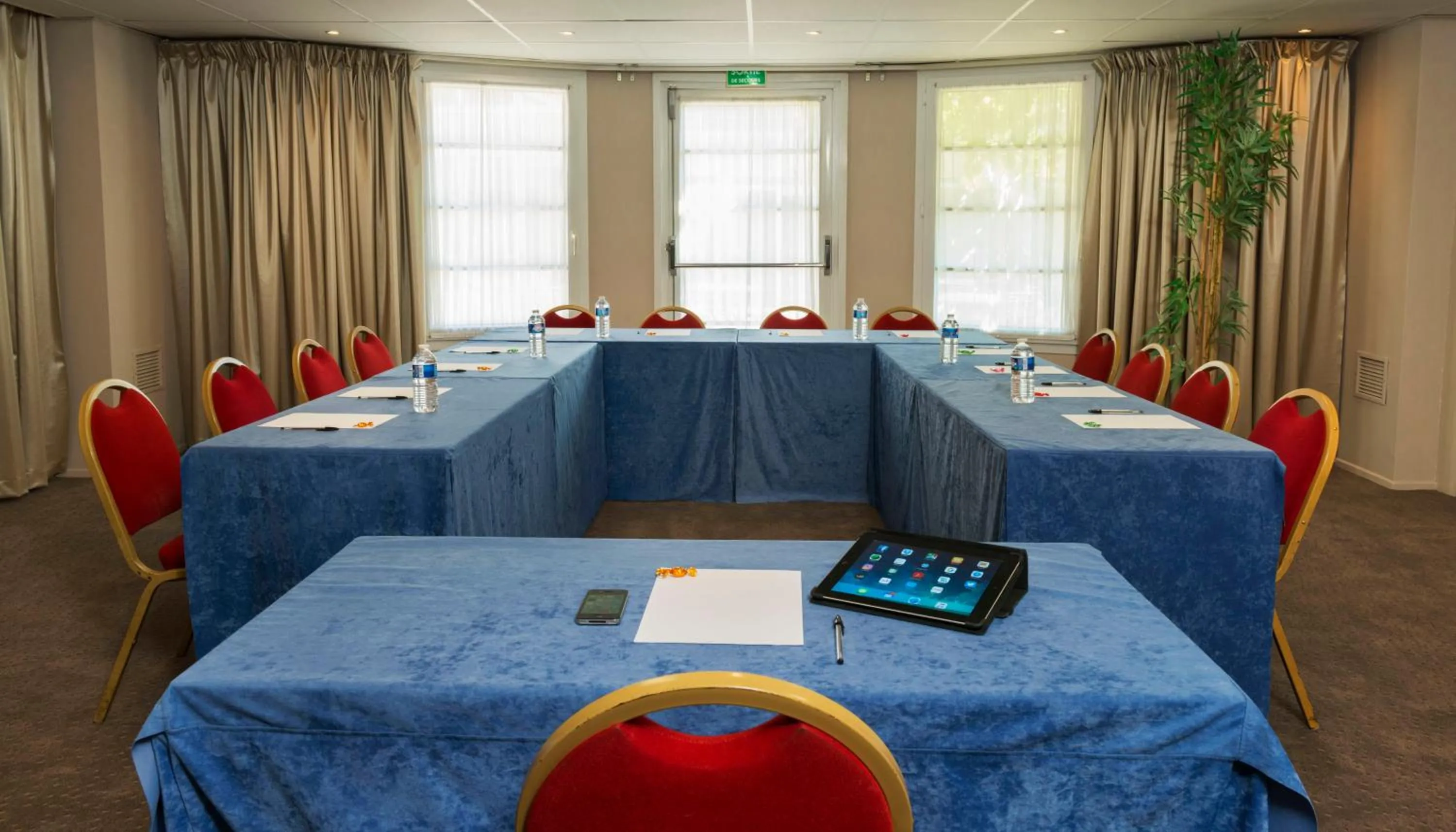 Meeting/conference room in Espace Leonard De Vinci