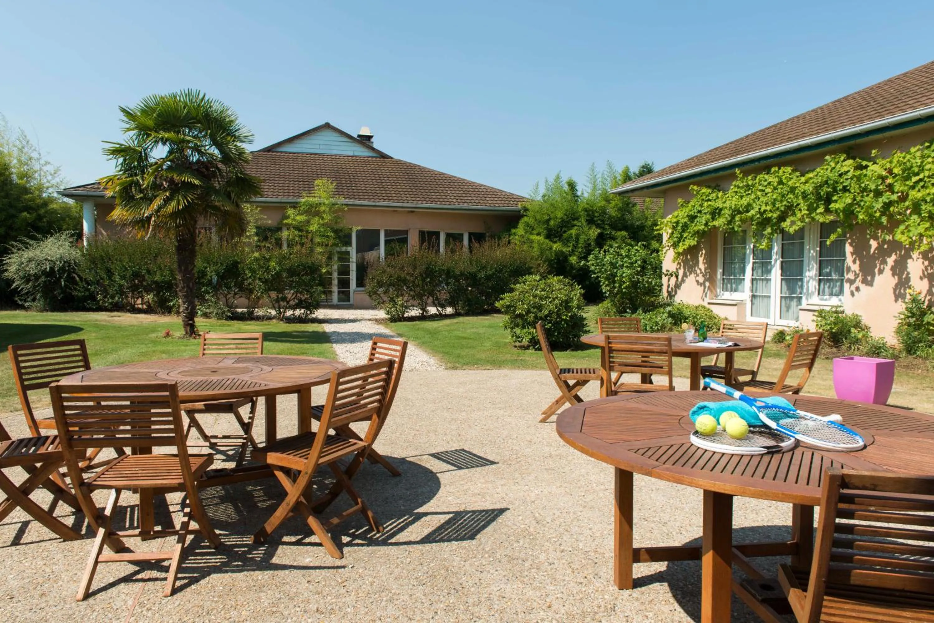 Patio in Espace Leonard De Vinci