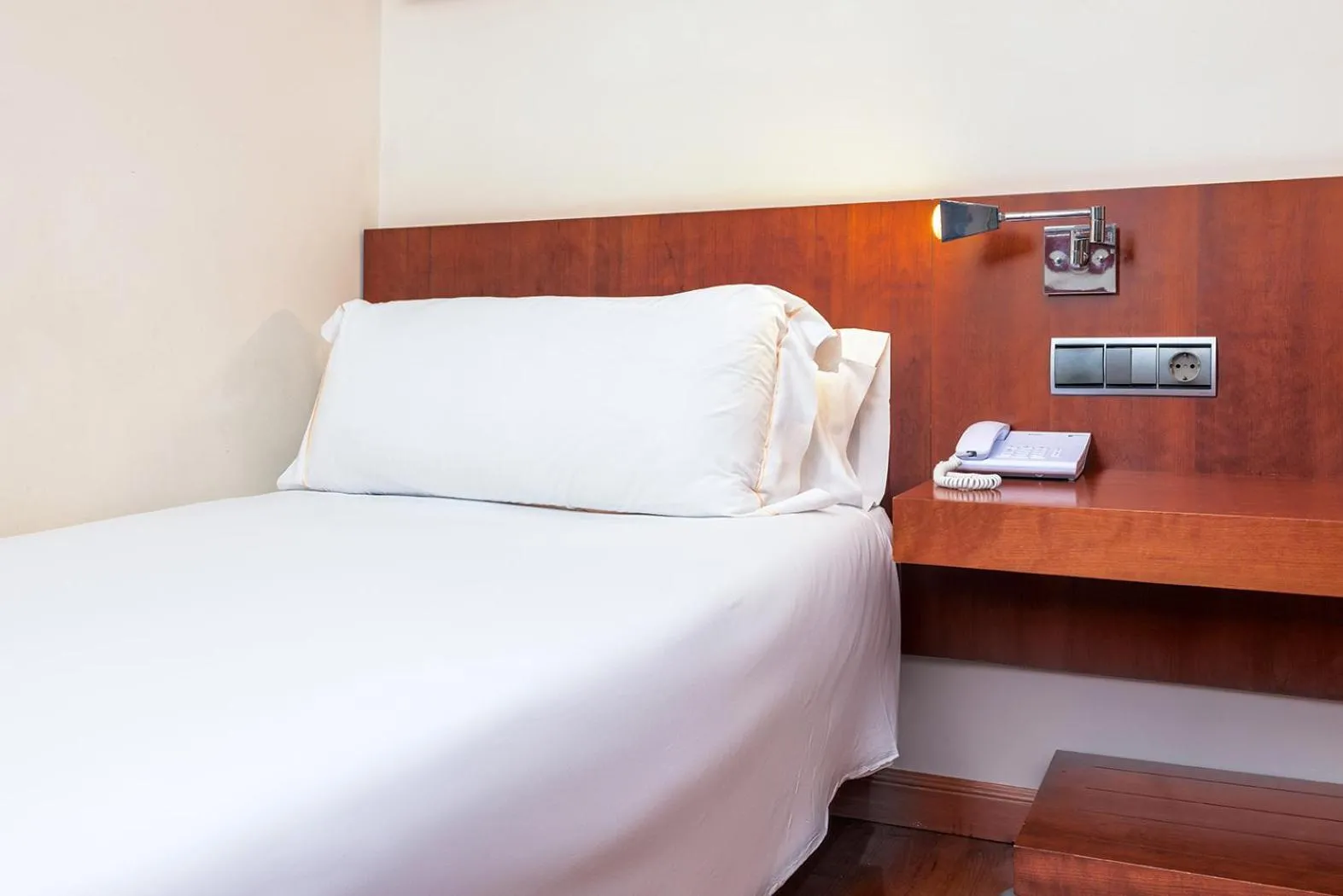 Bed in Senator Huelva