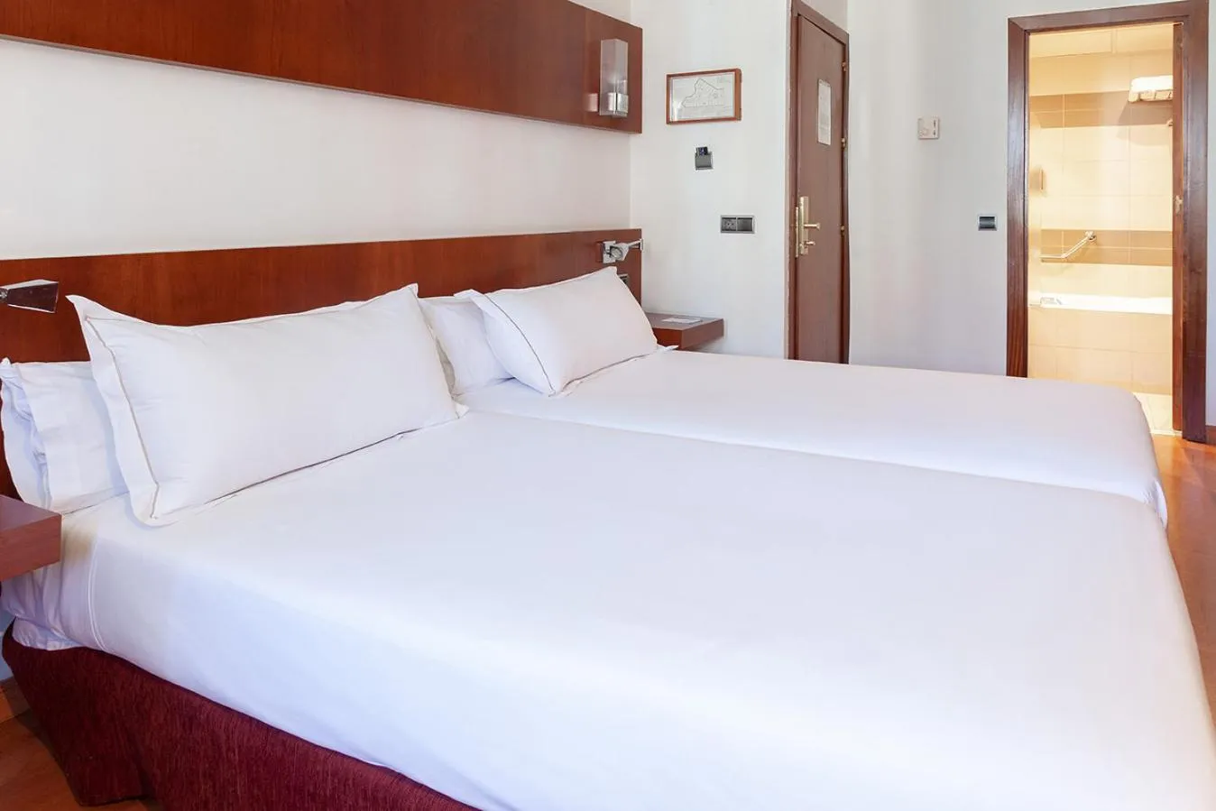 Bed in Senator Huelva