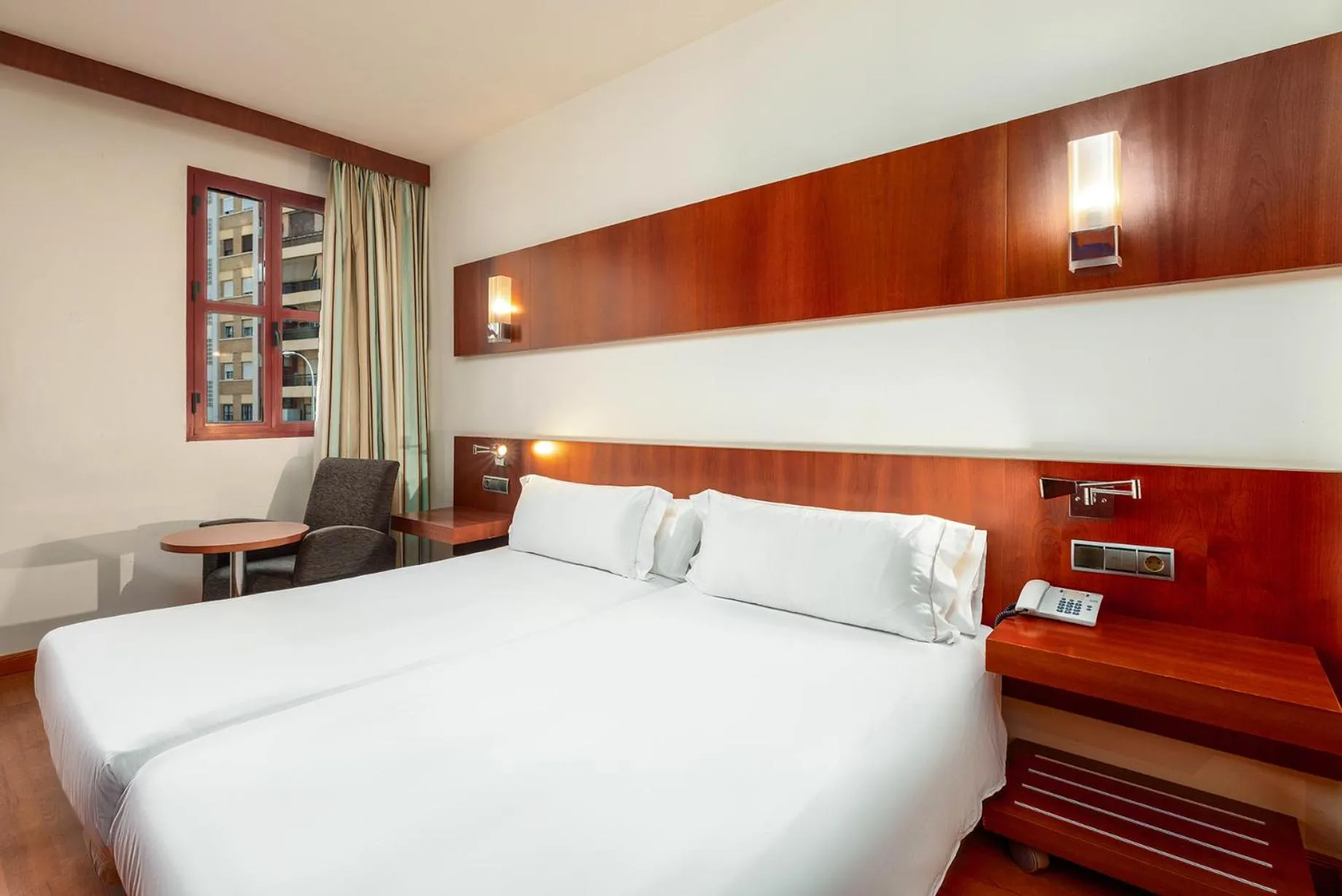 Bed in Senator Huelva