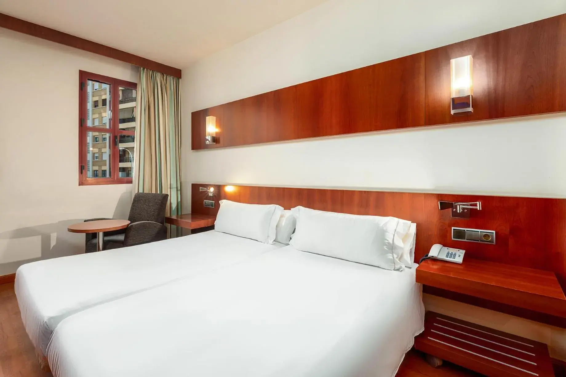 Bed in Senator Huelva Bed in Senator Huelva