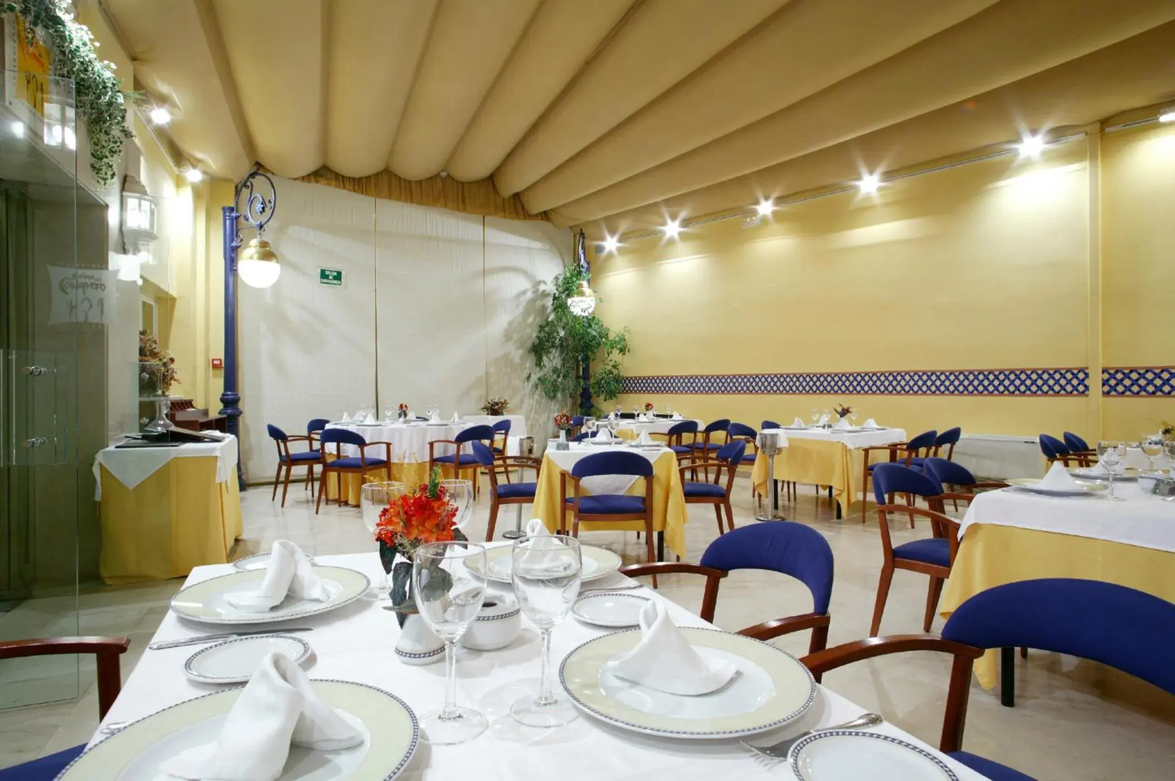Restaurant/places to eat in Senator Huelva Restaurant/places to eat in Senator Huelva