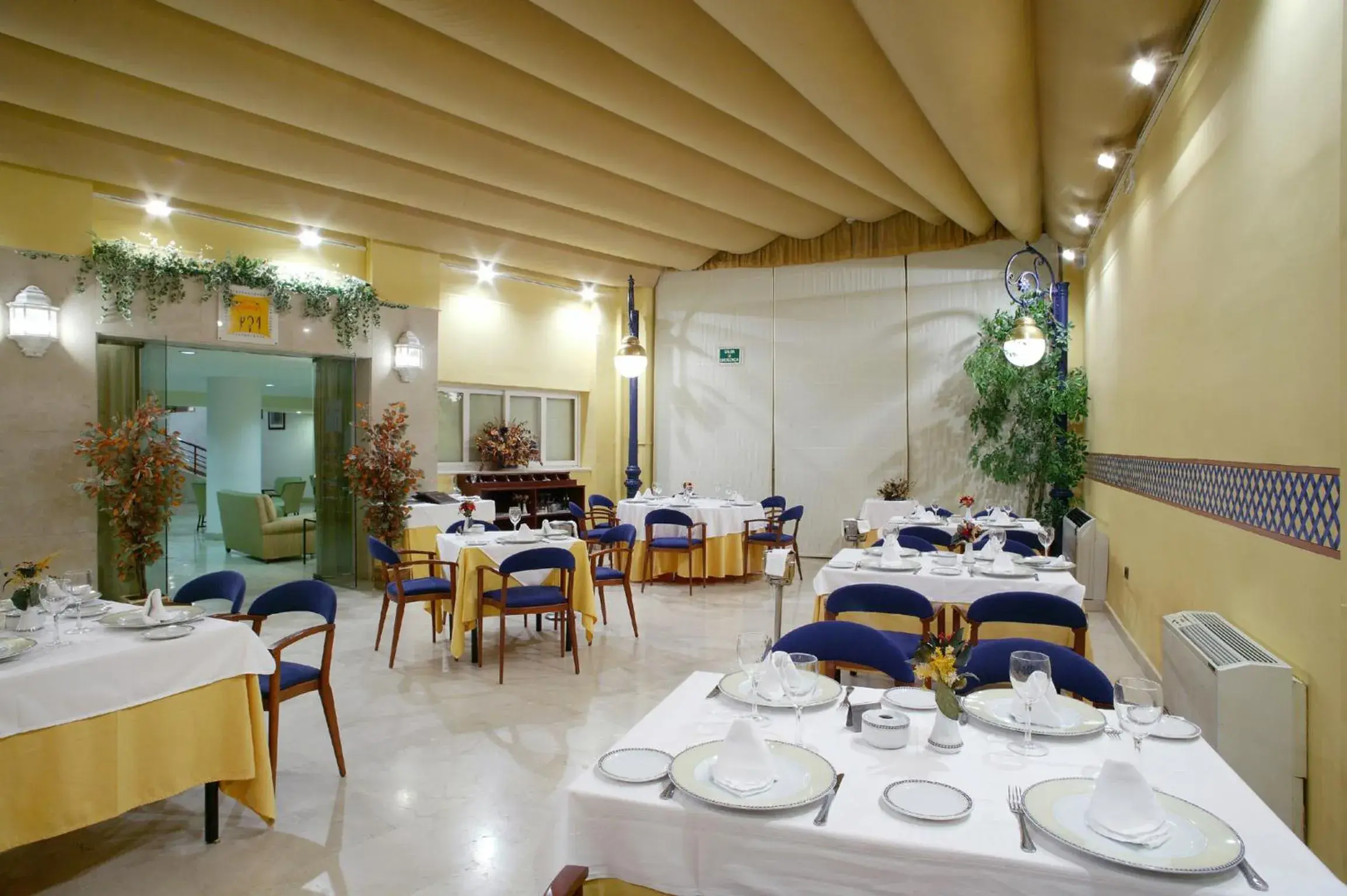 Restaurant/places to eat in Senator Huelva Restaurant/places to eat in Senator Huelva