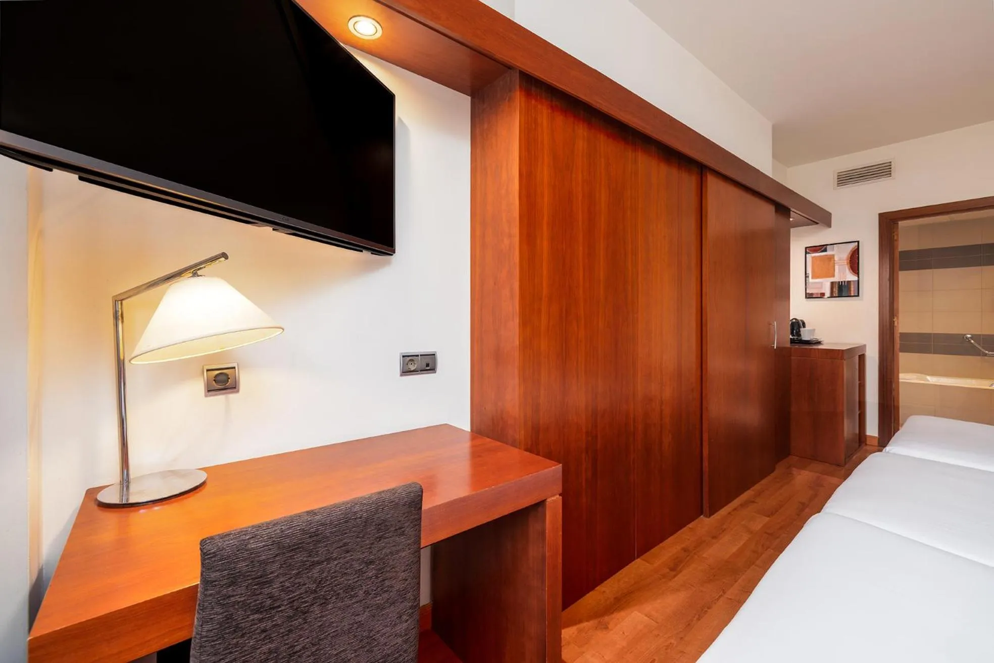 Bed in Senator Huelva