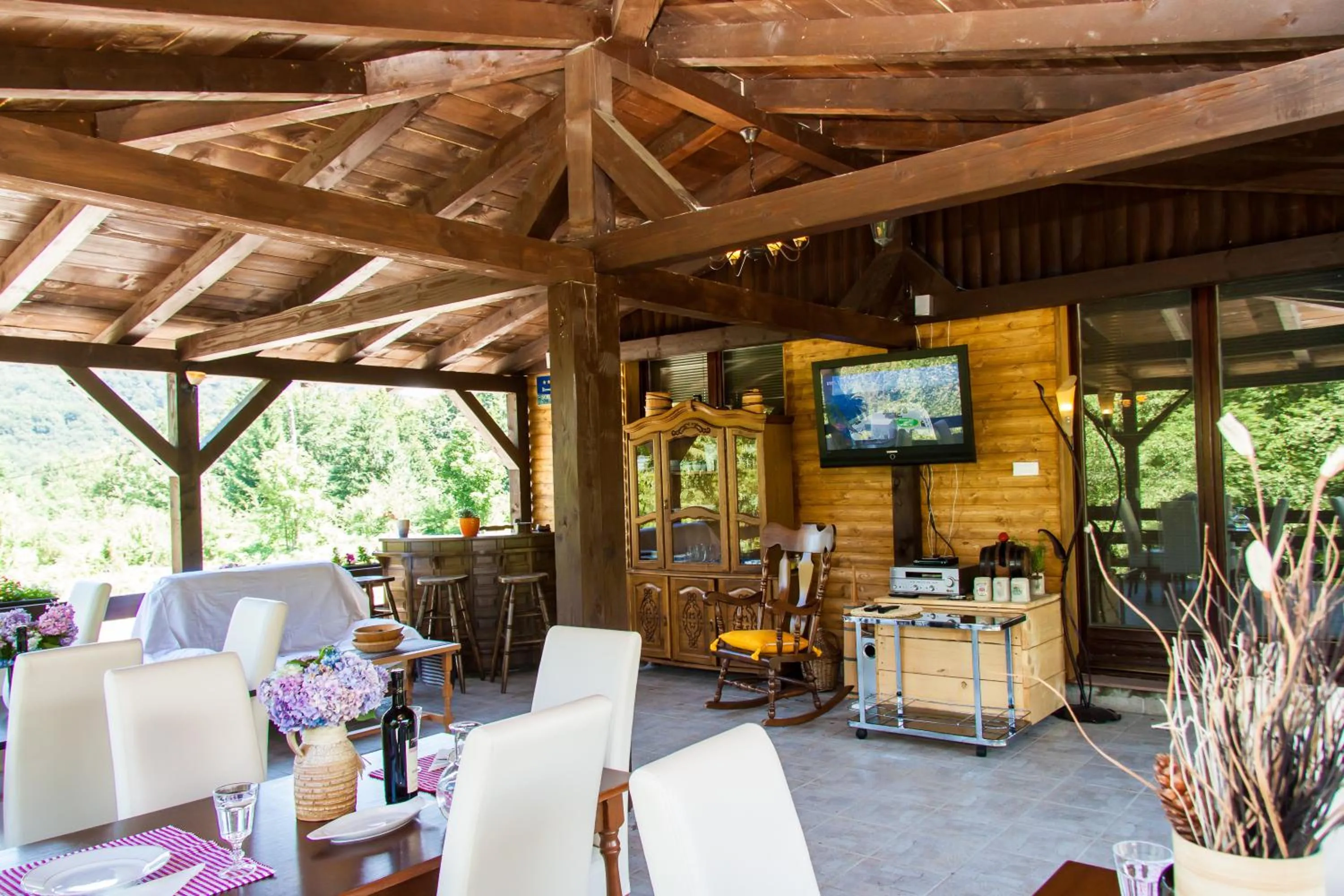 Restaurant/places to eat in B&B Villa Nena