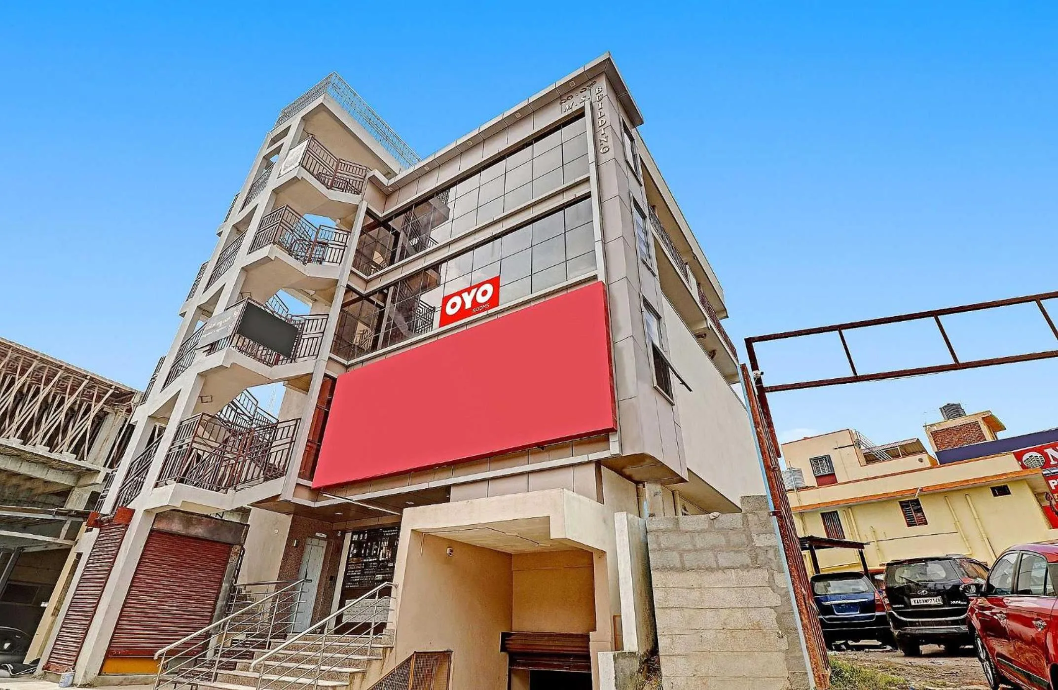 Facade/entrance in Hotel O GN Nelli Suites