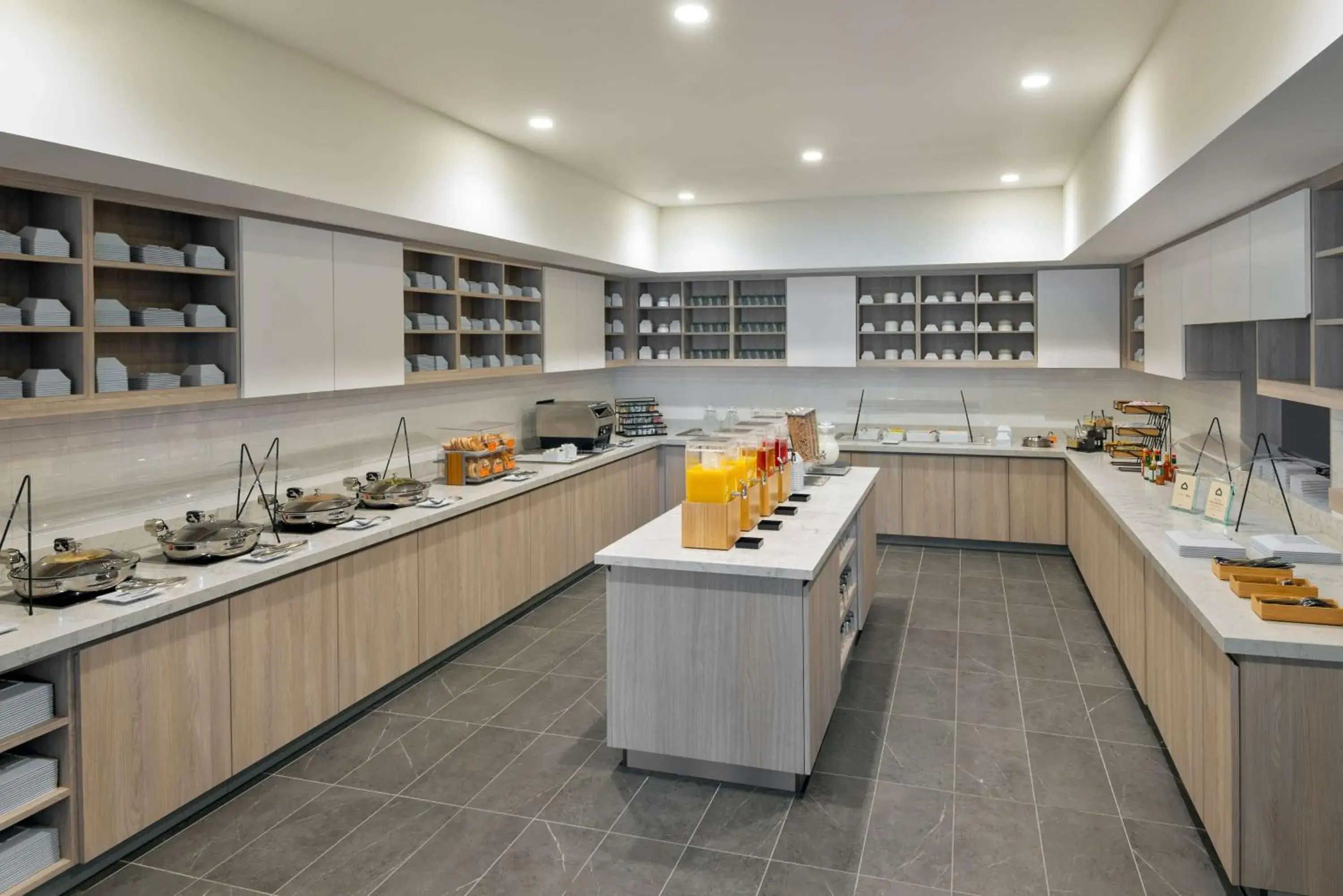 Breakfast in Hyatt House Orlando Airport Breakfast in Hyatt House Orlando Airport