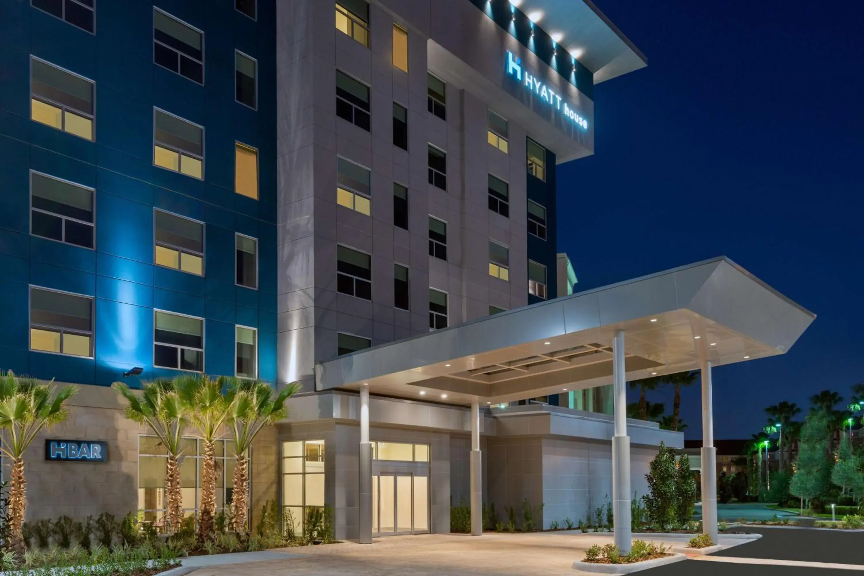 Property building in Hyatt House Orlando Airport Property building in Hyatt House Orlando Airport
