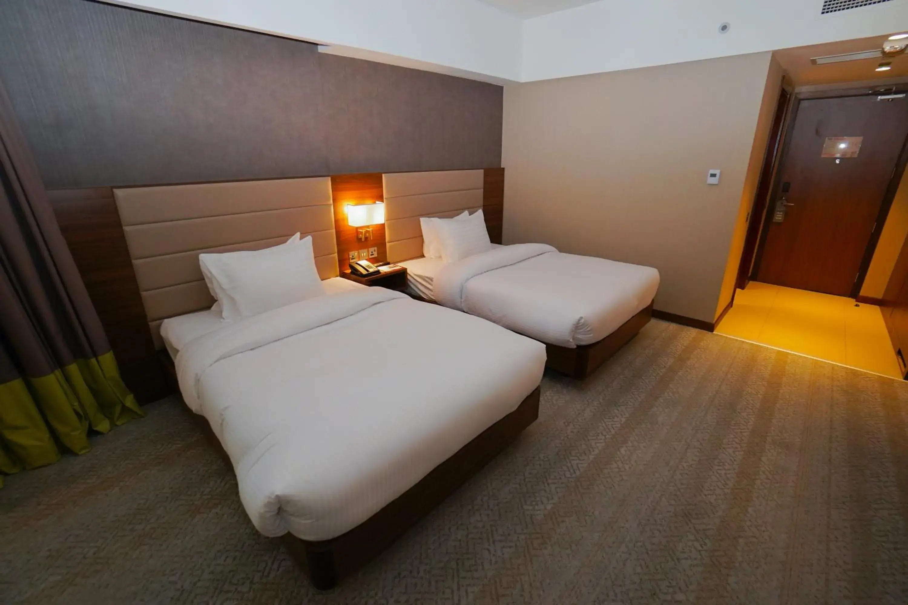 Bed in The Grand Lux Hotel Bed in The Grand Lux Hotel