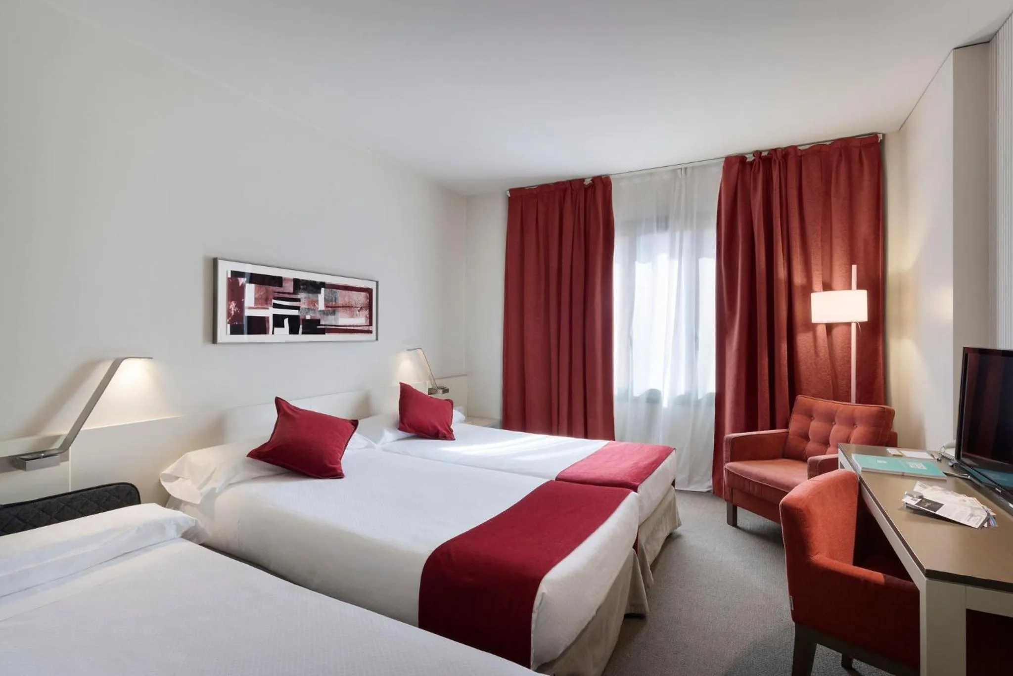 Photo of the whole room, Bed in Sercotel Amister Art Hotel Barcelona