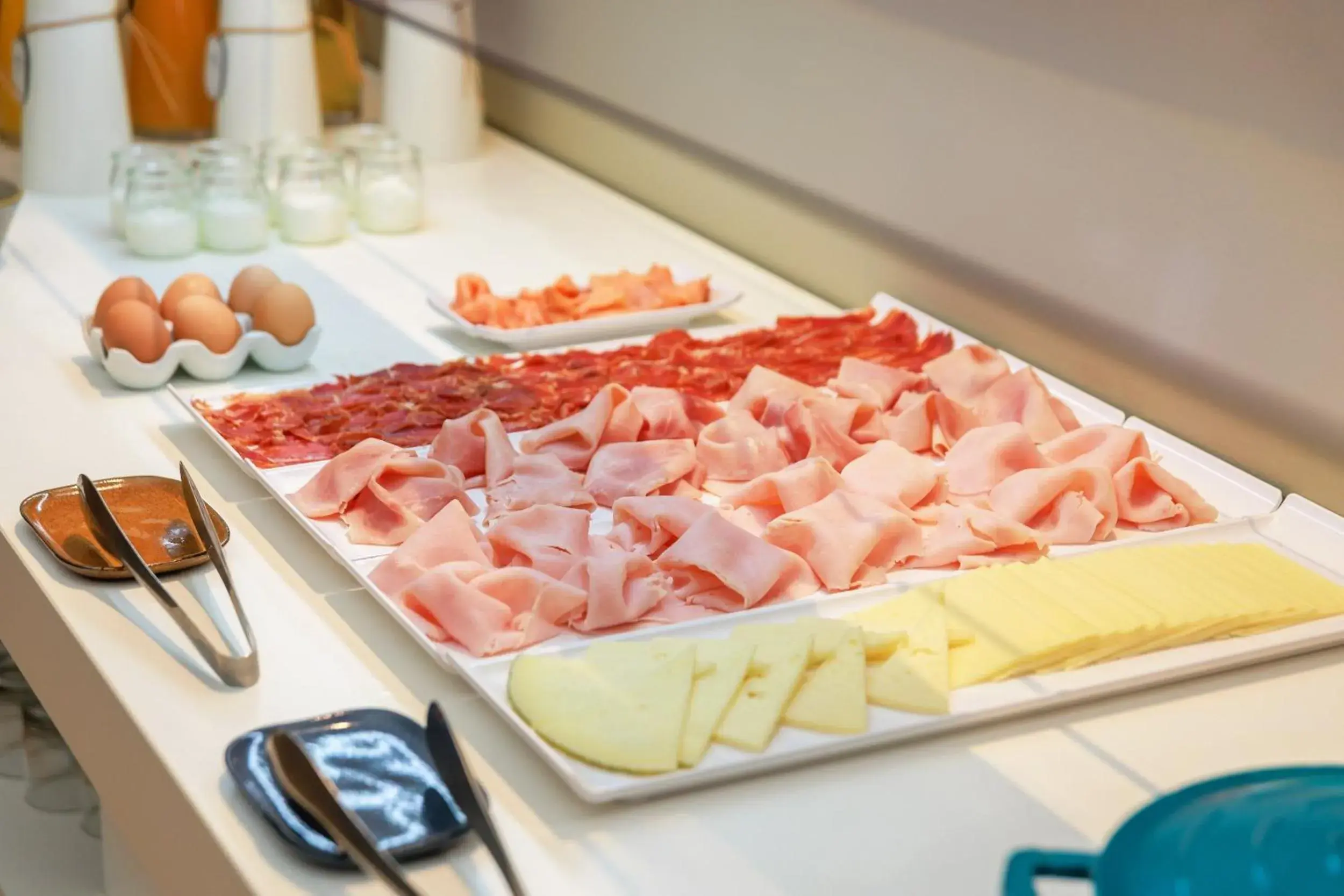 Buffet breakfast in Sercotel Maya Alicante Buffet breakfast in Sercotel Maya Alicante