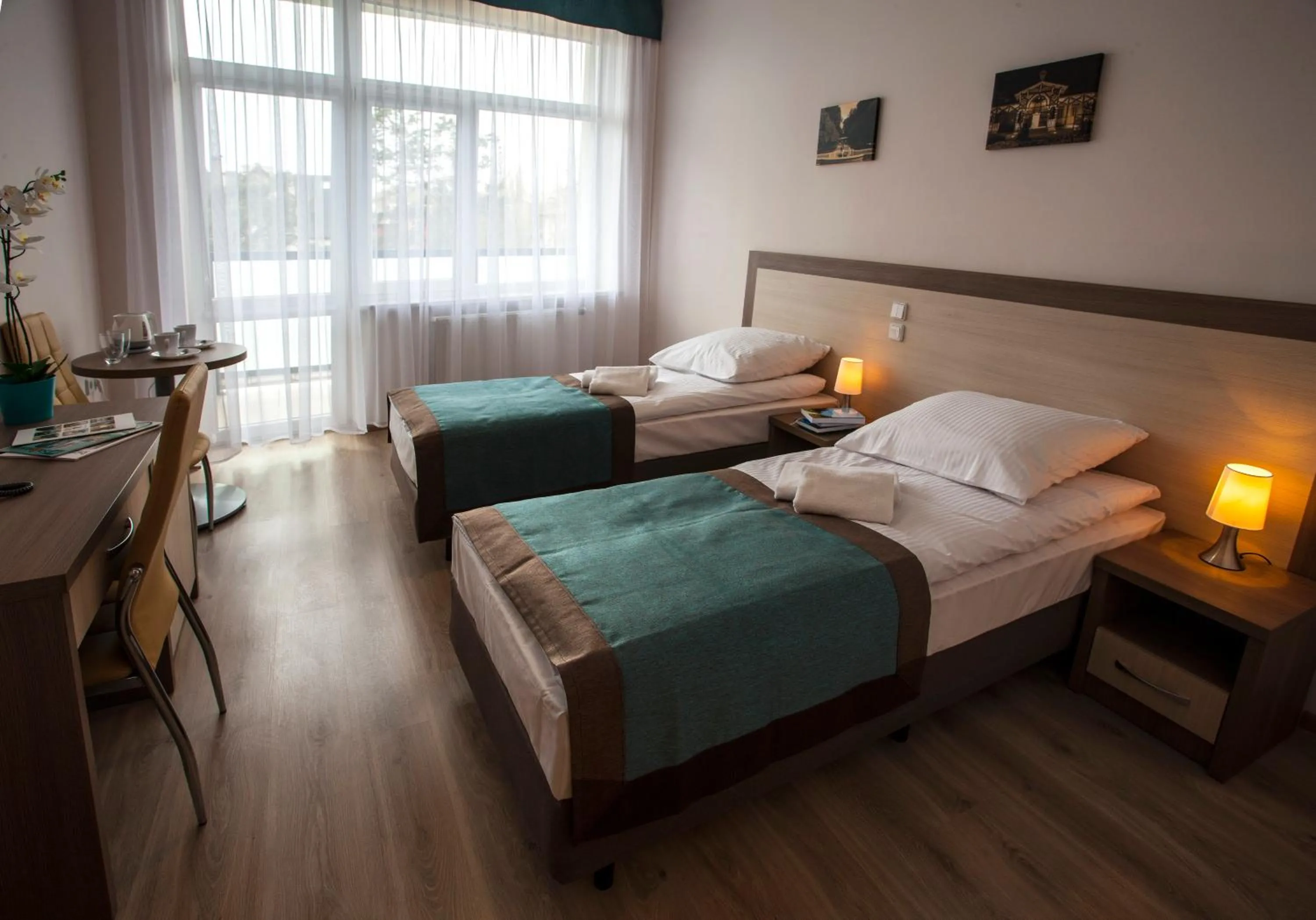 Twin Room in Dom Zdrojowy