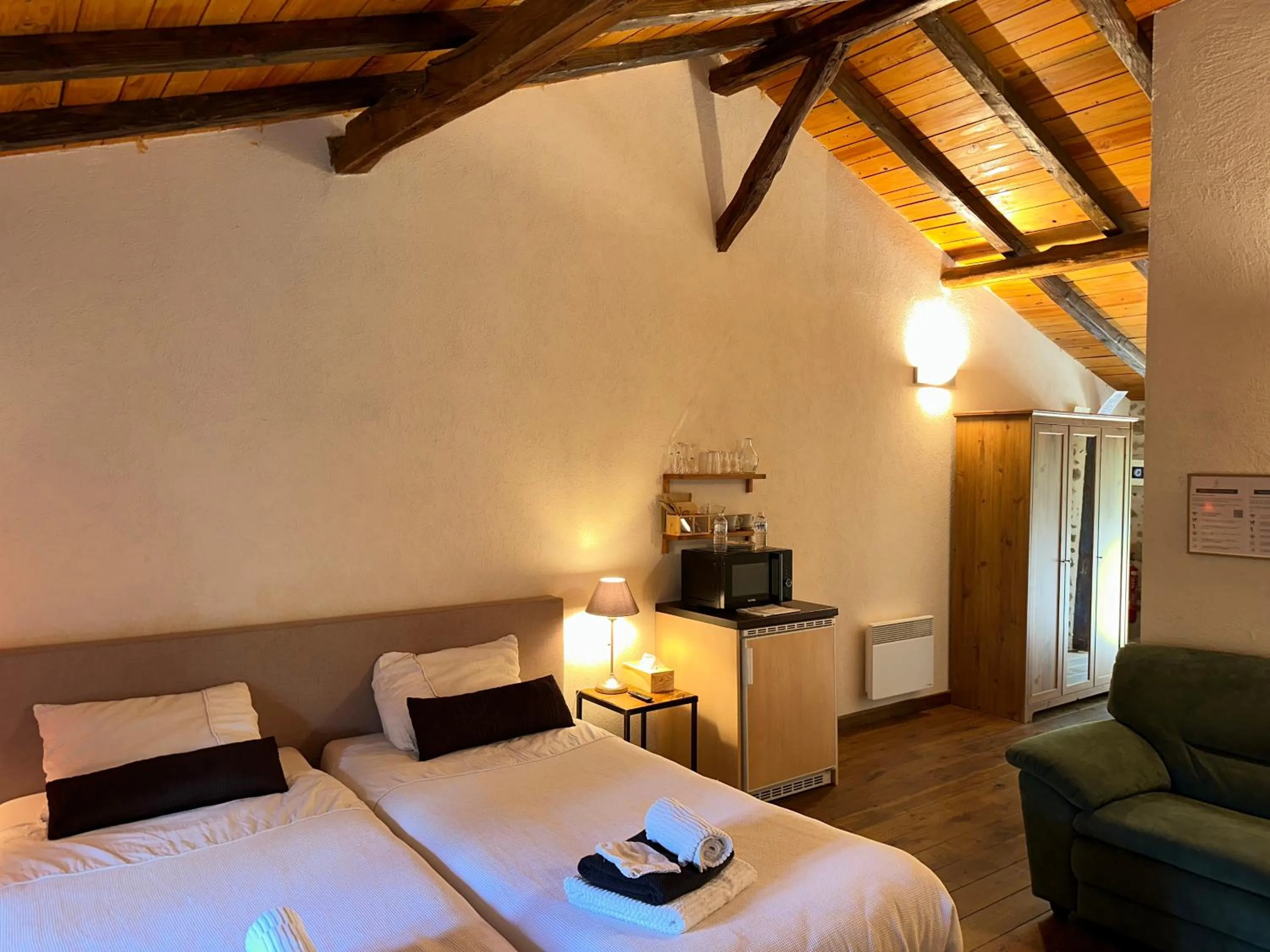 Bed in Domaine de Brise Bois - Chambres & Gîtes