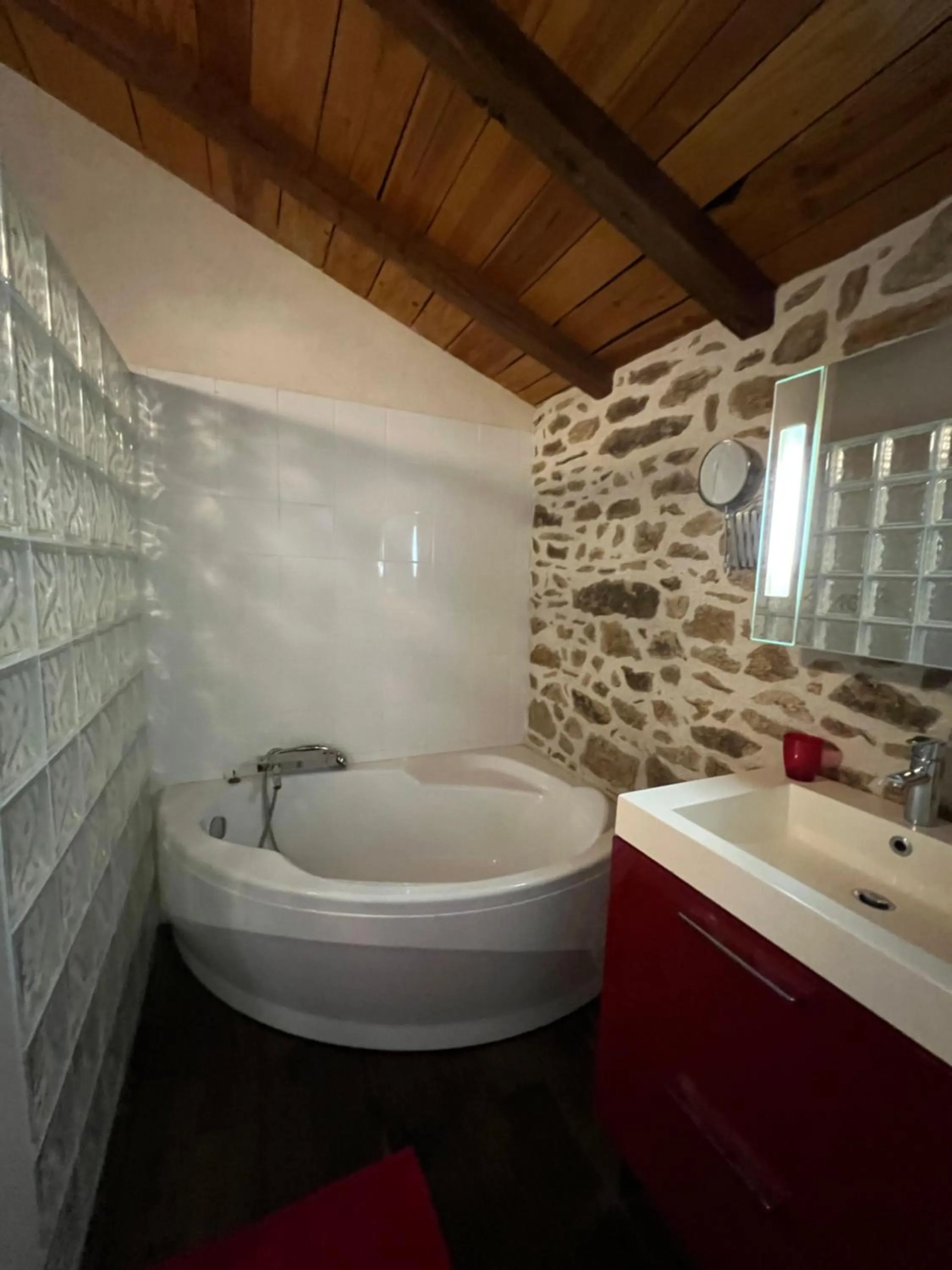 Domaine de Brise Bois - Chambres & Gîtes