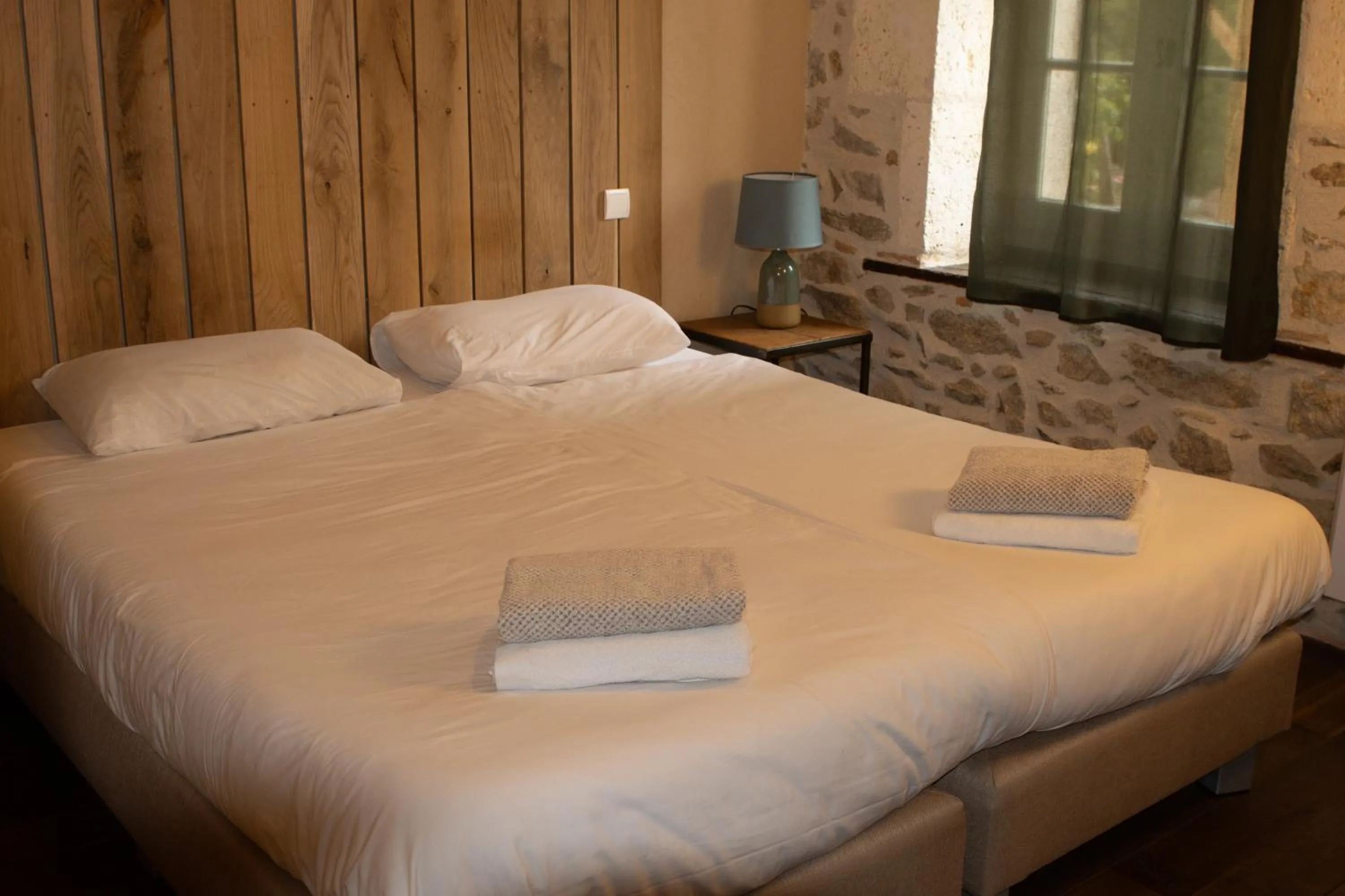 Bed in Domaine de Brise Bois - Chambres & Gîtes